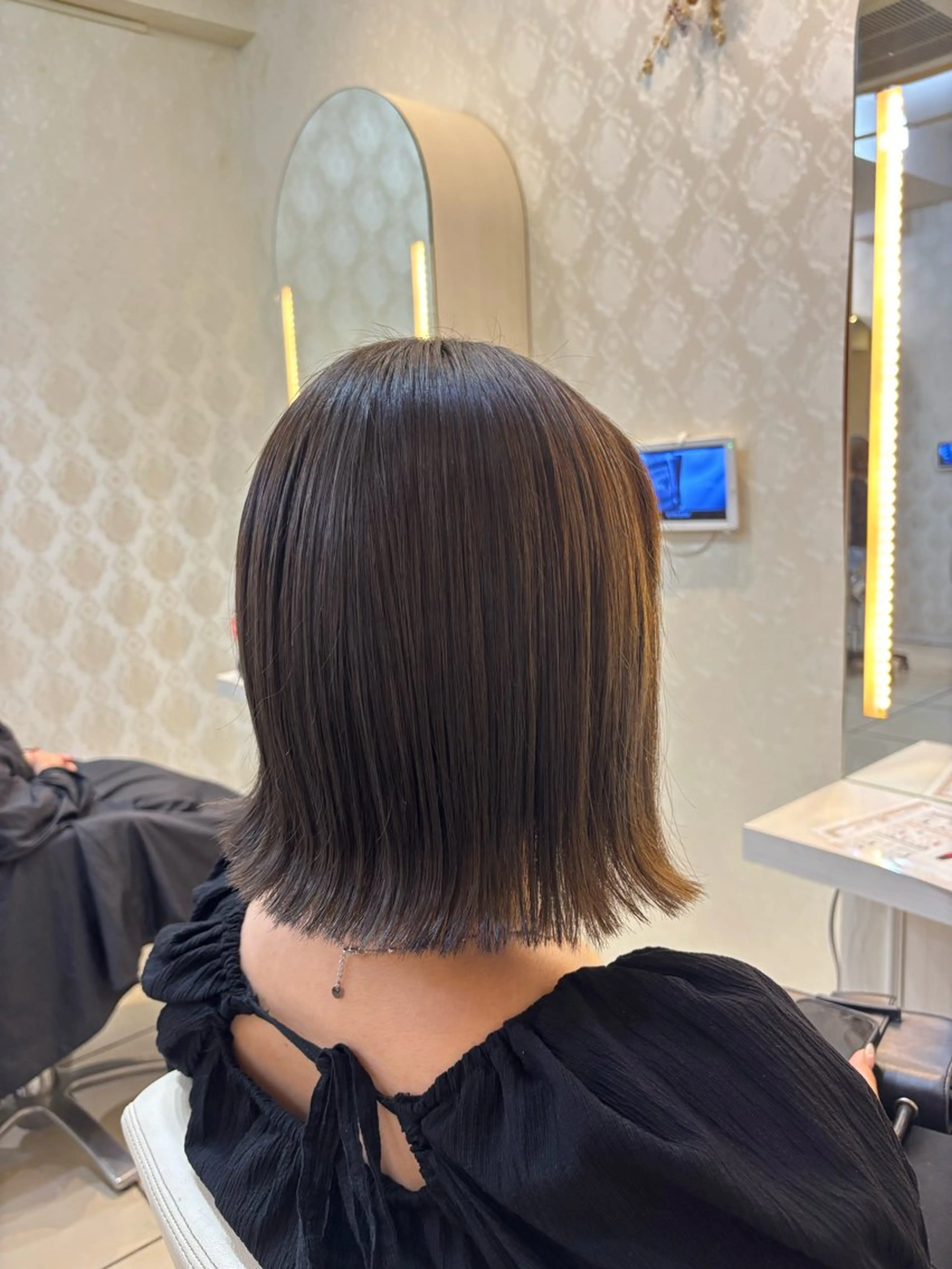 ミディアム カラー ヘアカラー はらだ すずのヘアスタイル