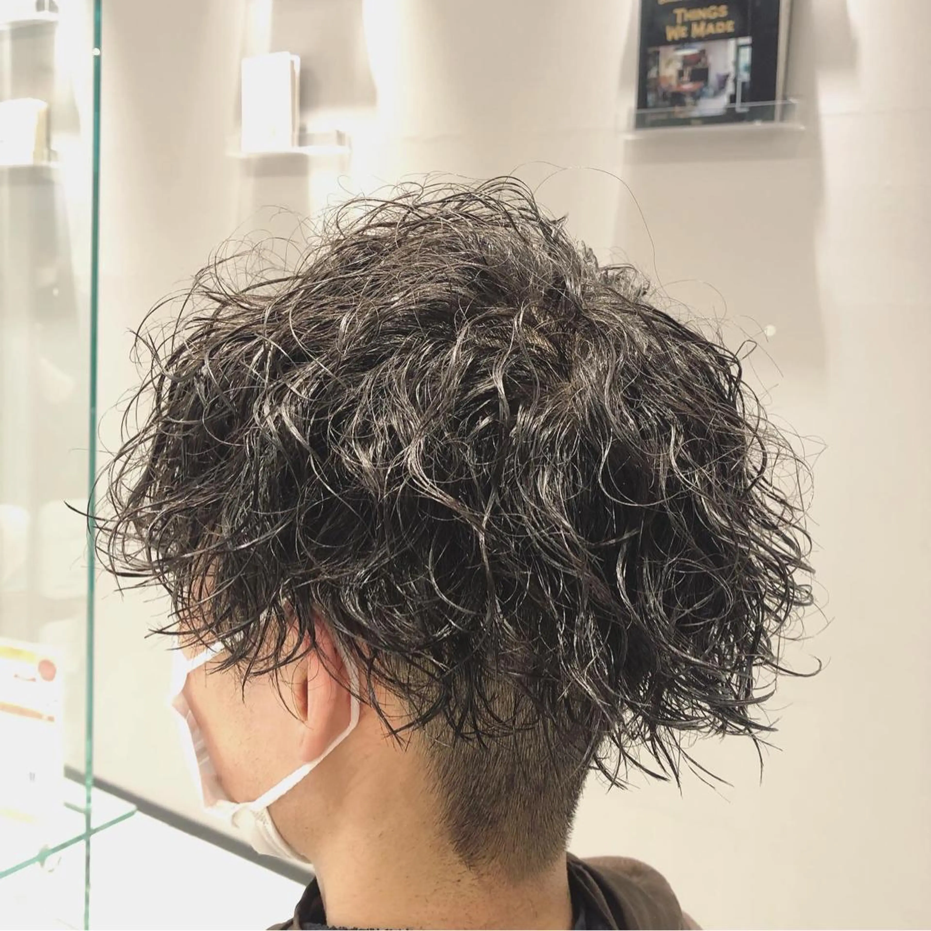 ショート パーマ メンズ メンズパーマ ツイストスパイラルパーマ スパイラルパーマ カット パーマ メンズ専門 米山諒✂️のヘアスタイル