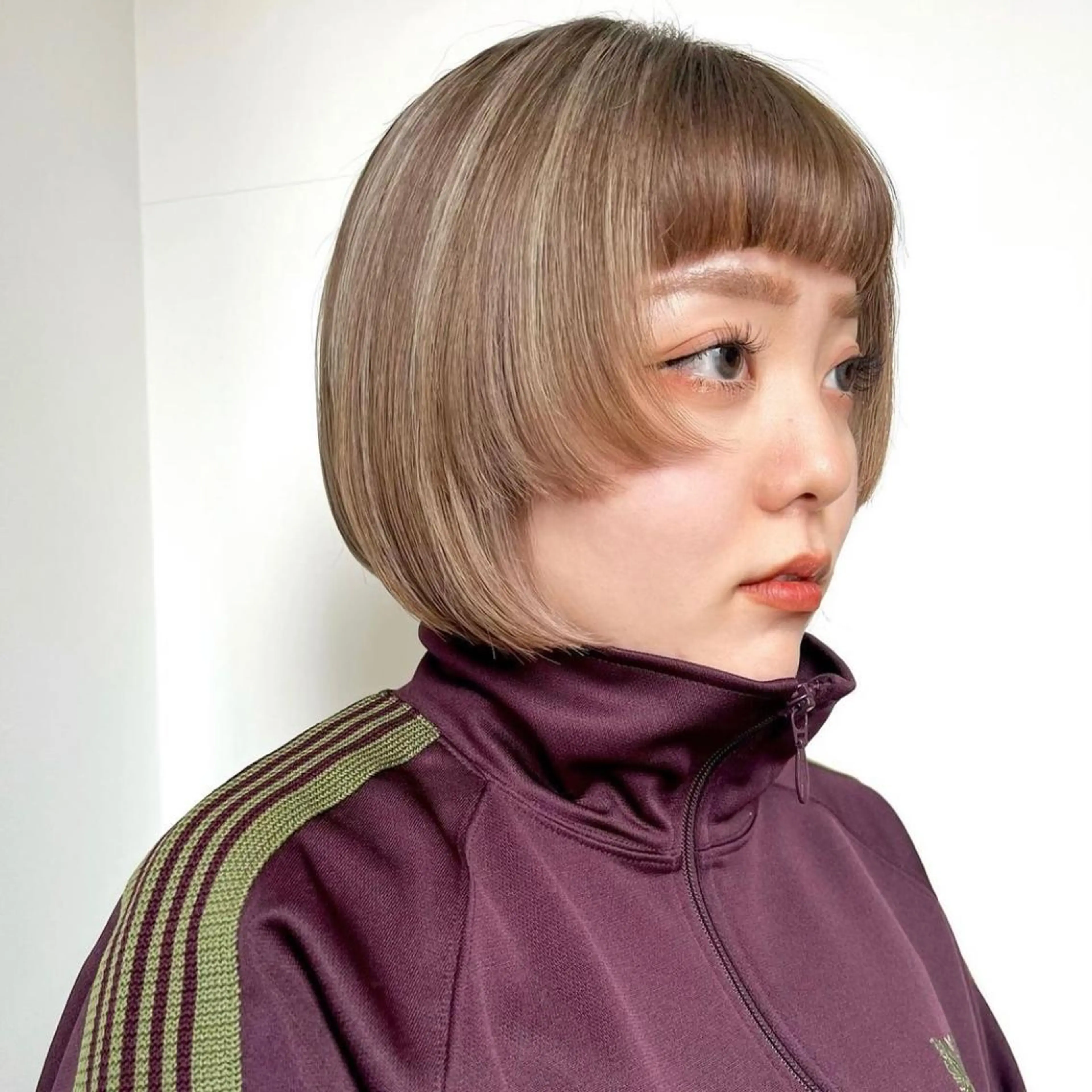 ミディアム カラー ベージュカラー ハイライトカラー ミルクティーベージュ ハイライト 韓国 /男女🆗 細江　美紅のヘアスタイル