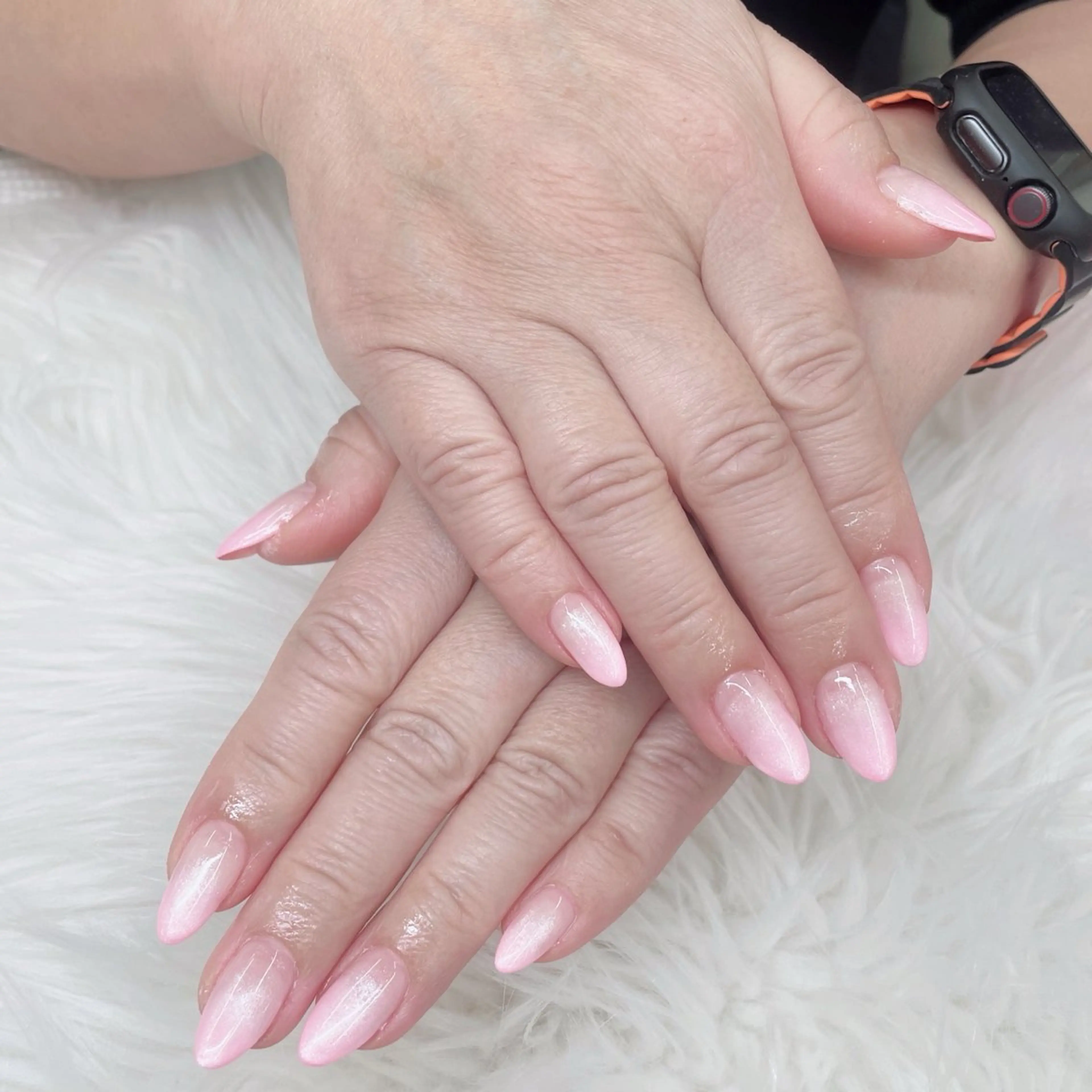 ネイル ピンク 春ネイル エリクサーネイル池袋店所属・エリクサーネイル池袋 大槻のネイルデザイン