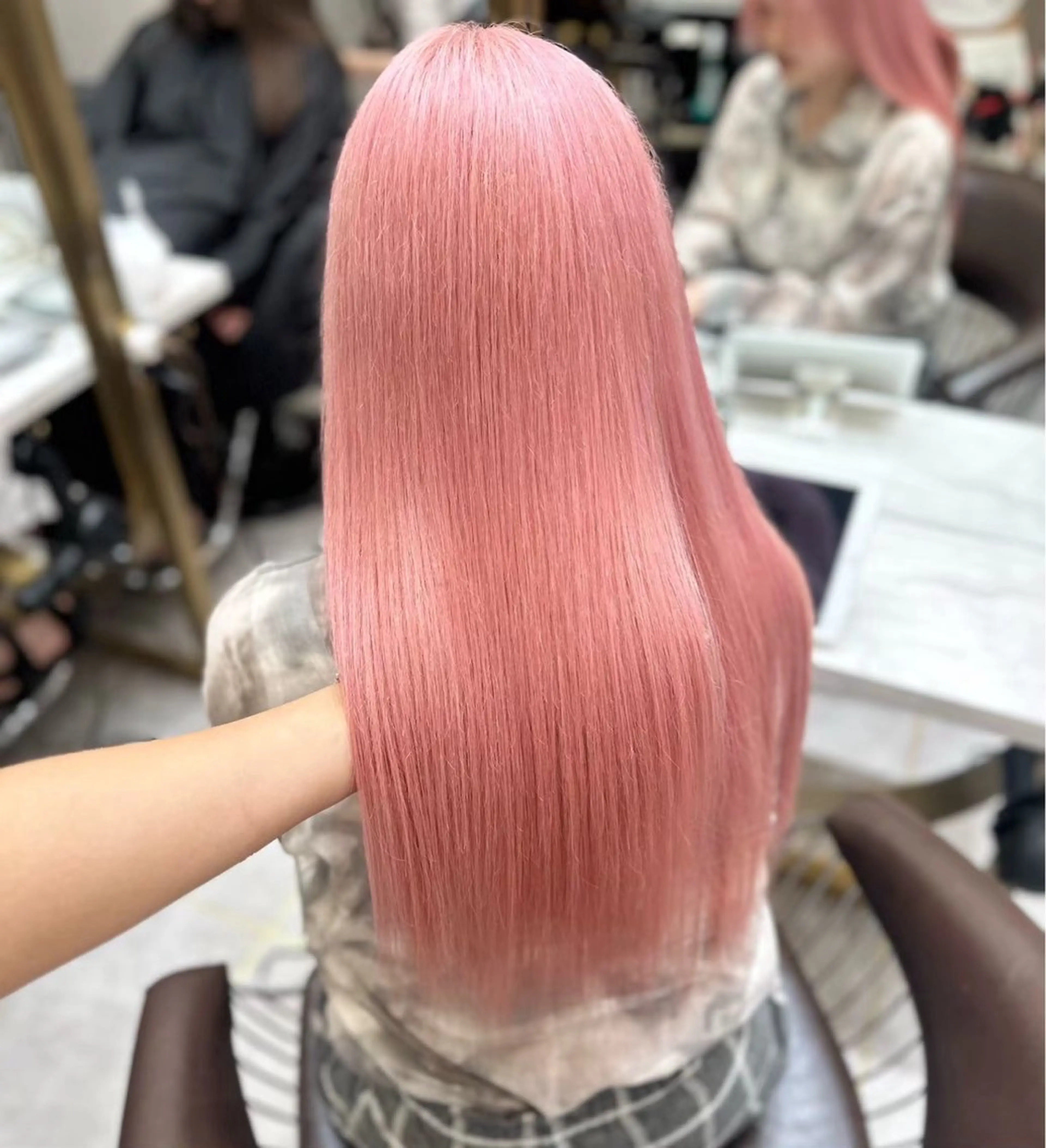 カラー ブリーチ ダブルカラー ピンクカラー ヘアカラー あ い か 🎀 天神美容師のヘアスタイル