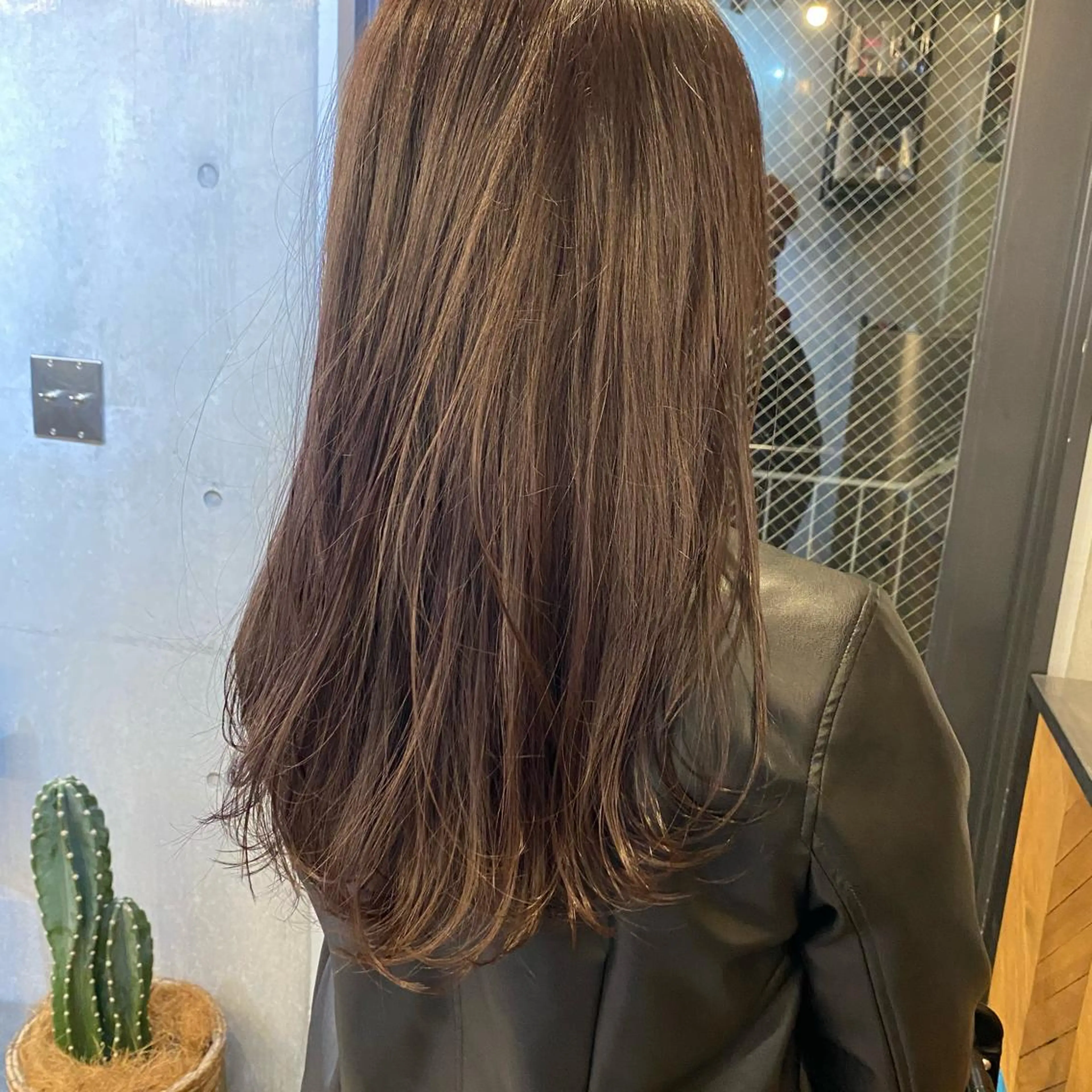 ロング カラー 艶髪ブリーチ 永井竜也のヘアスタイル