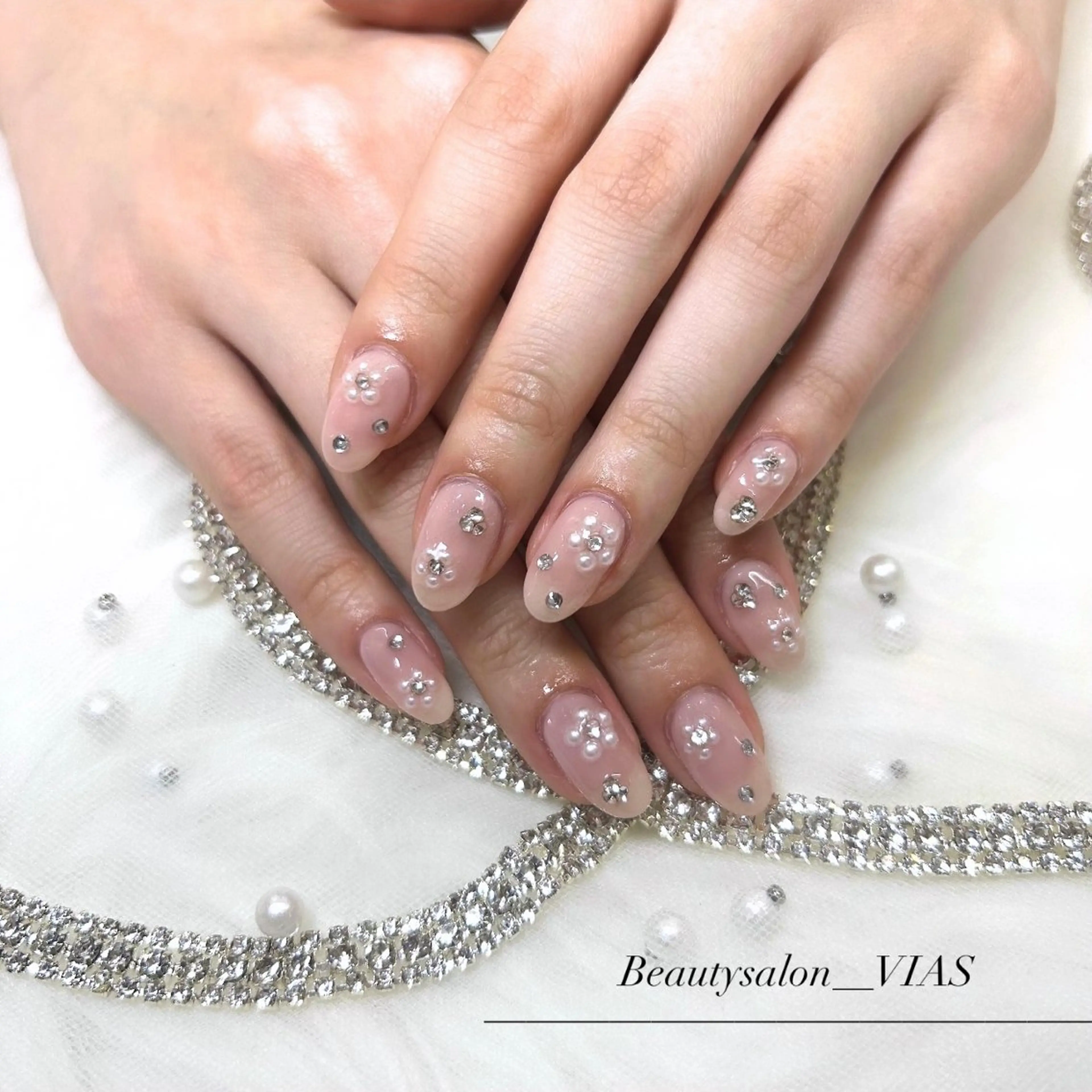 ネイル ハンドネイル VIAS 〜EYE&NAIL〜のネイルデザイン