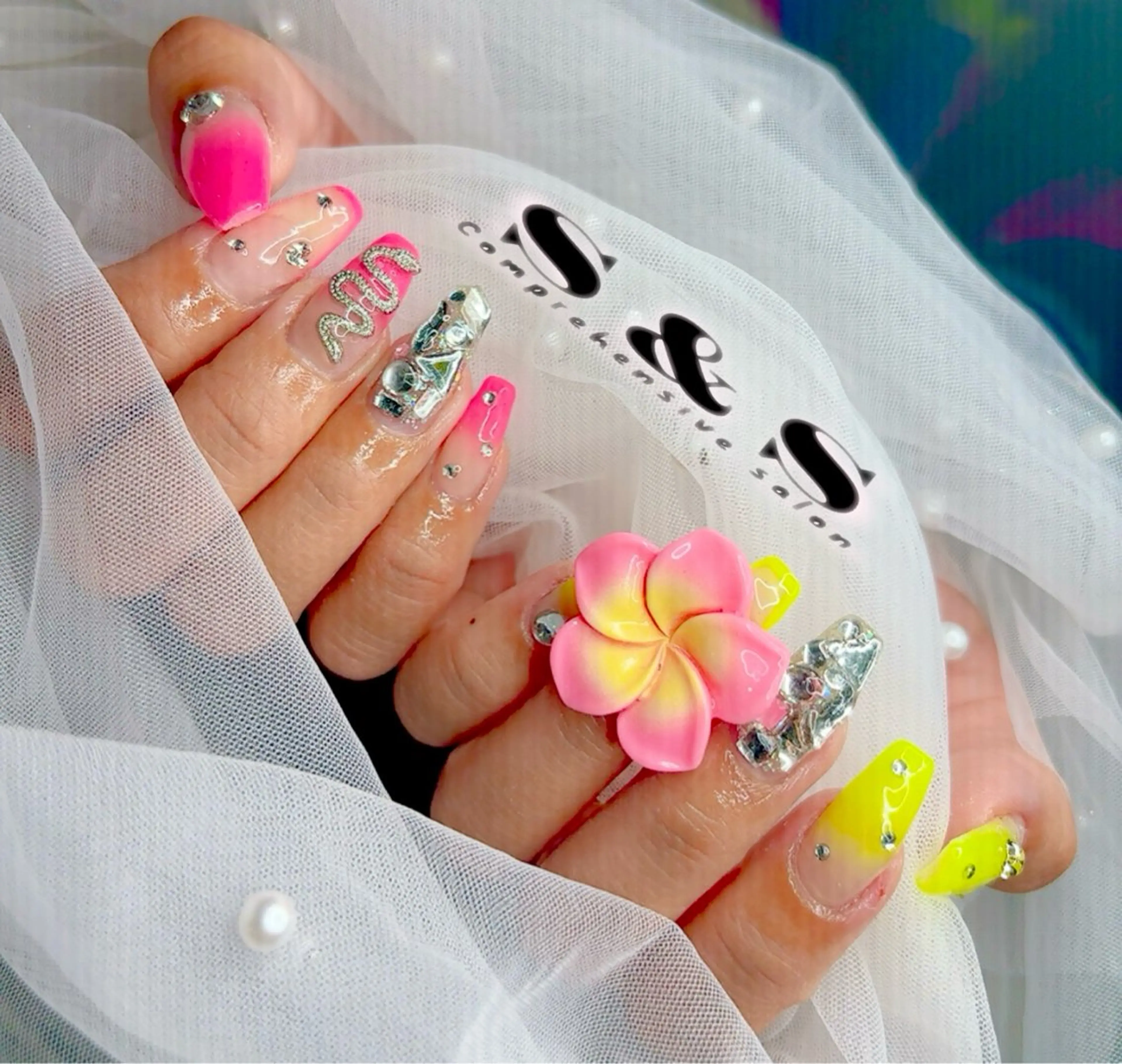 ネイル 成人式 長さ出し メンズネイル 持ち込み 夏ネイル S&S 村田小百合のネイルデザイン