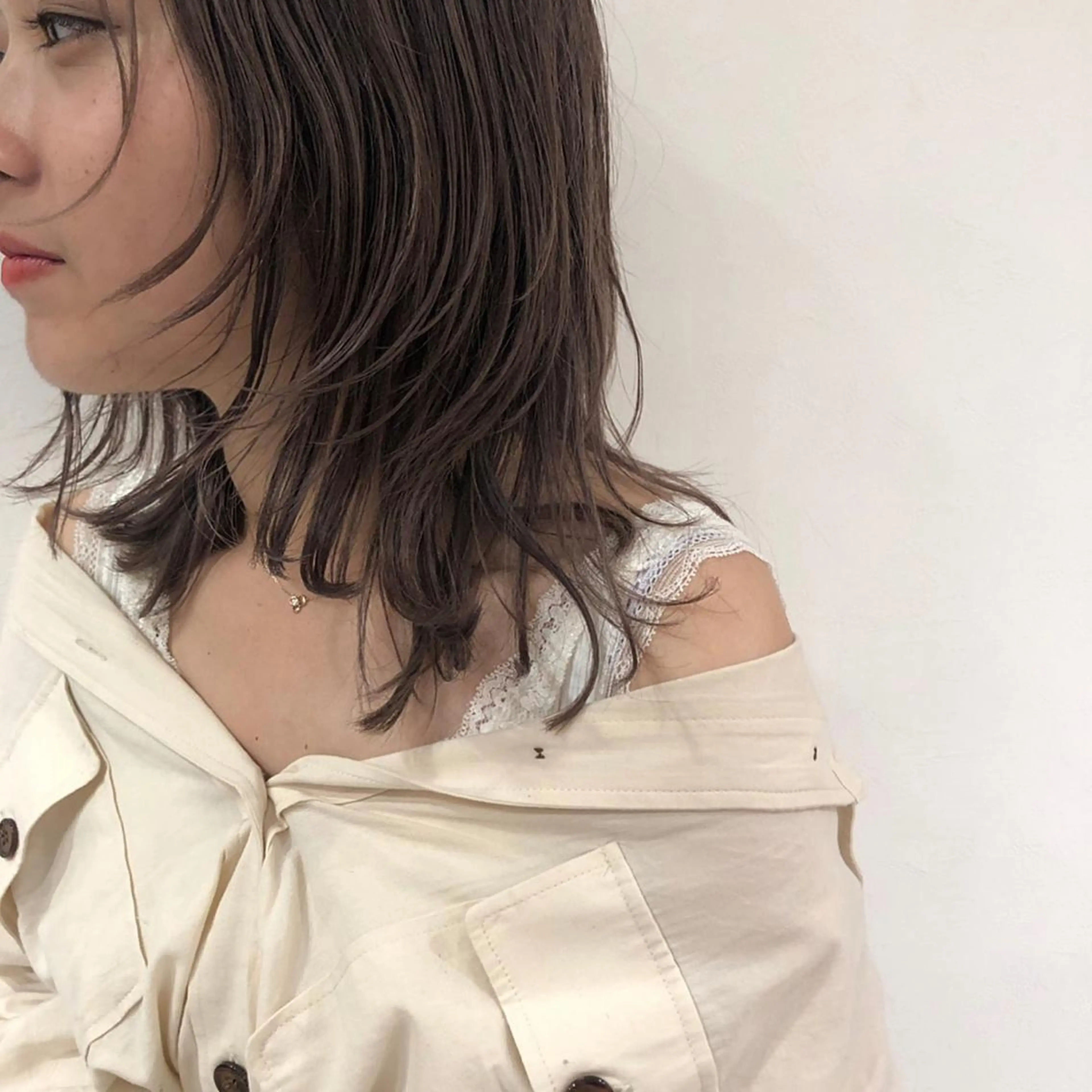 ミディアム カラー go today share salon表参道Polaris所属・オリーブベージュ きょうかの眉毛・アイブロウイメージ