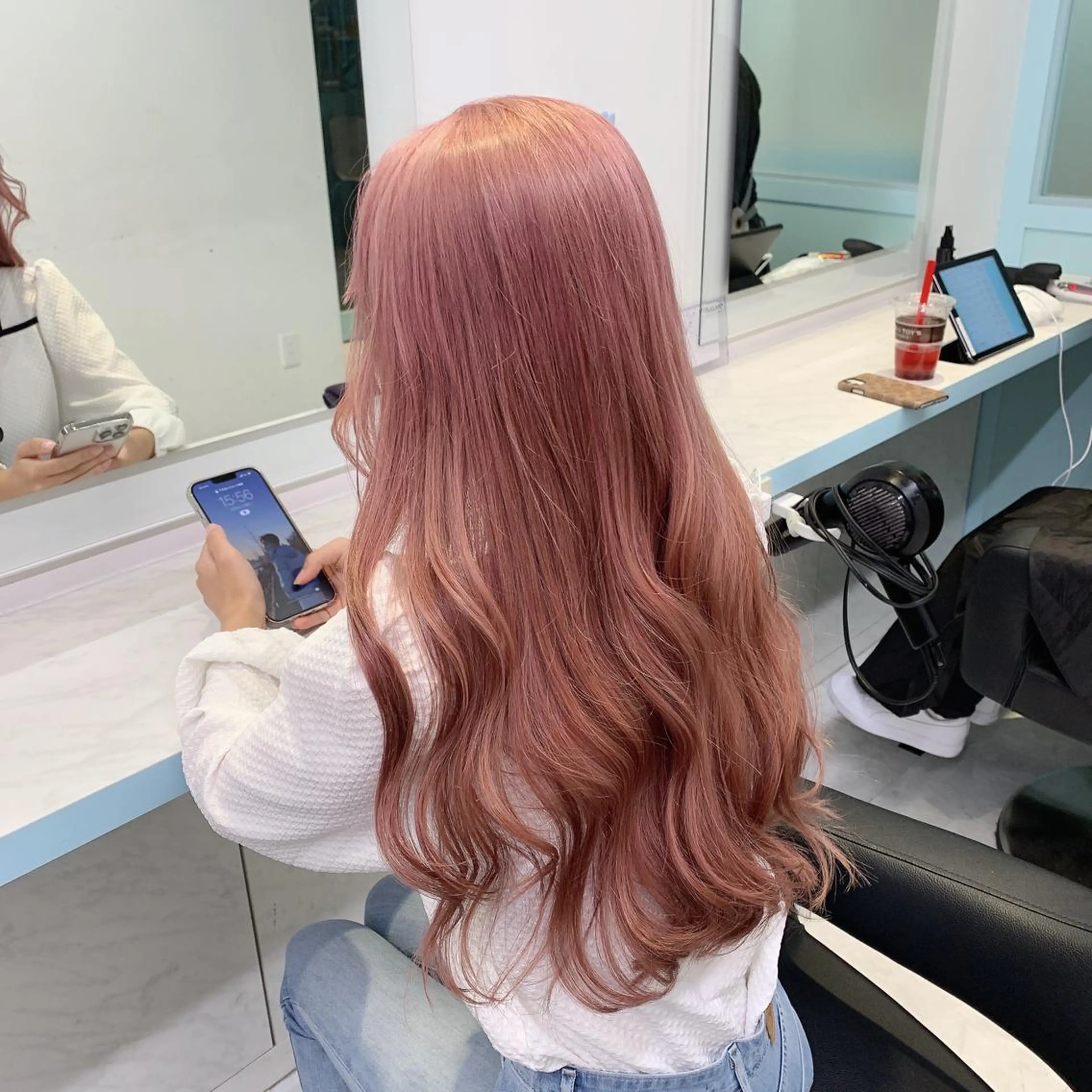 ロング ヘアカラー トリートメント ブリーチカラー 🩵MIZUKIのヘアスタイル