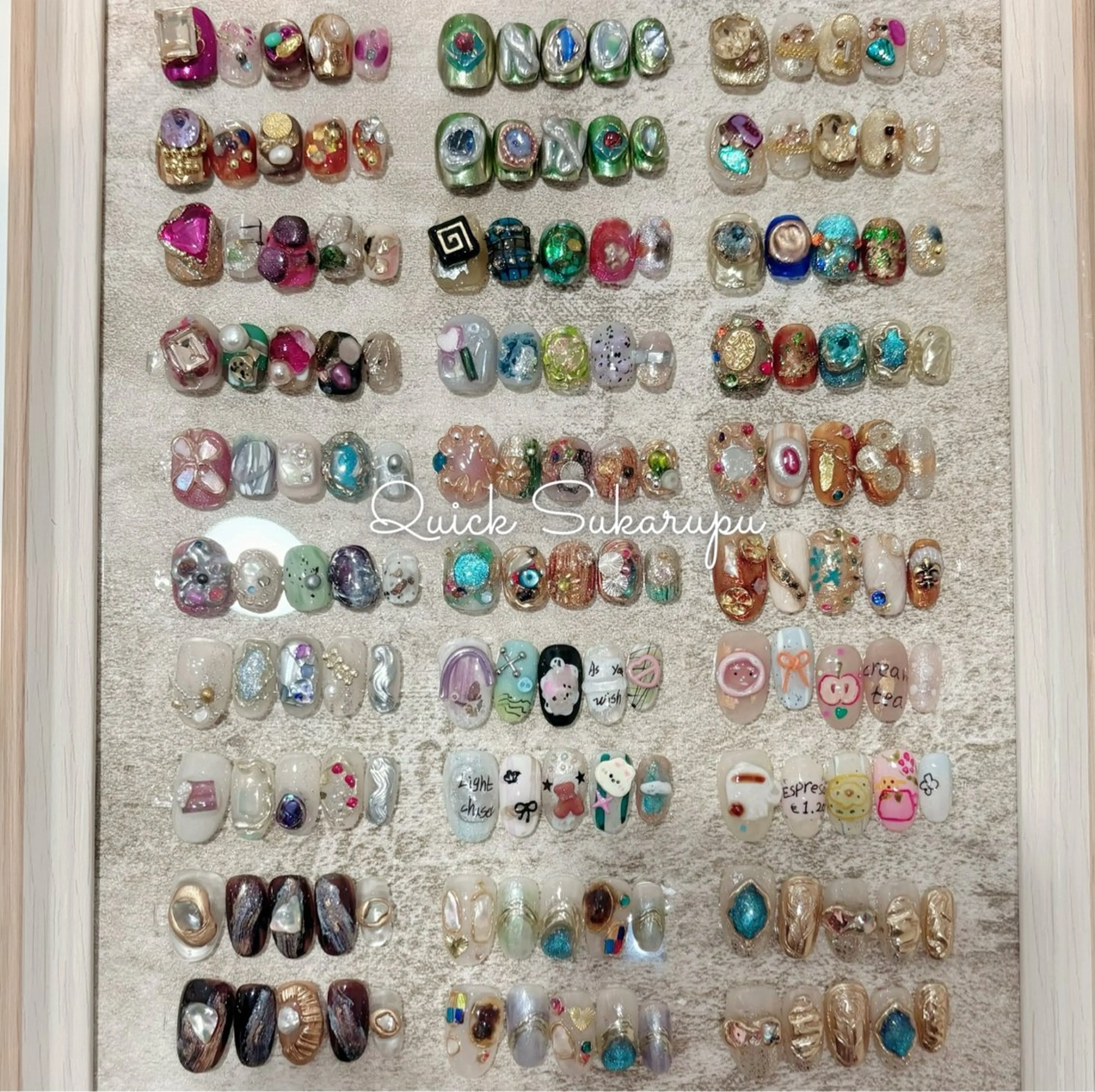 ネイル ハンドネイル ハンドケア Quick Sukarupu新宿のネイルデザイン