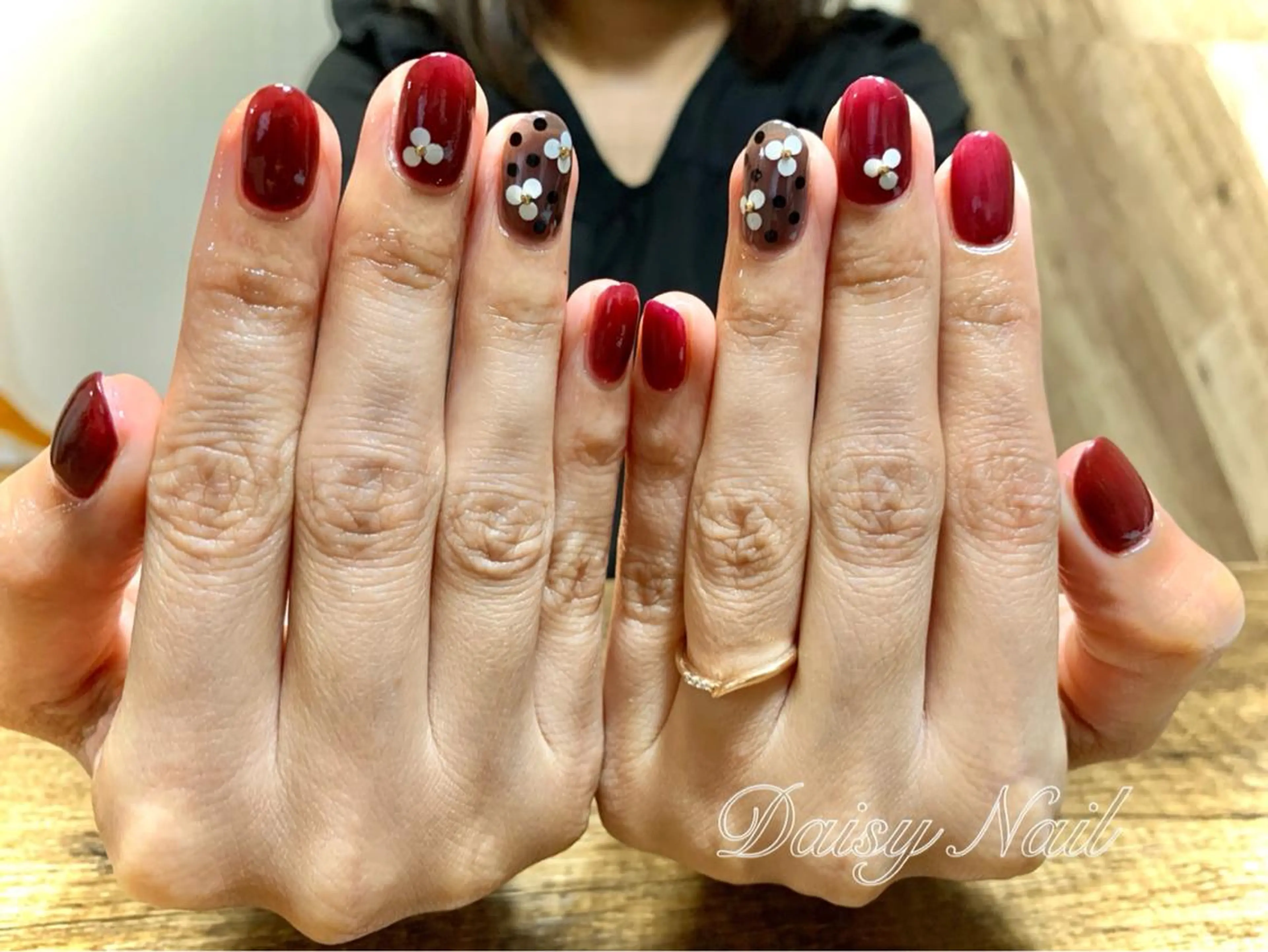 ネイル うる艶♡透明感ネイル Rirashiaのネイルデザイン