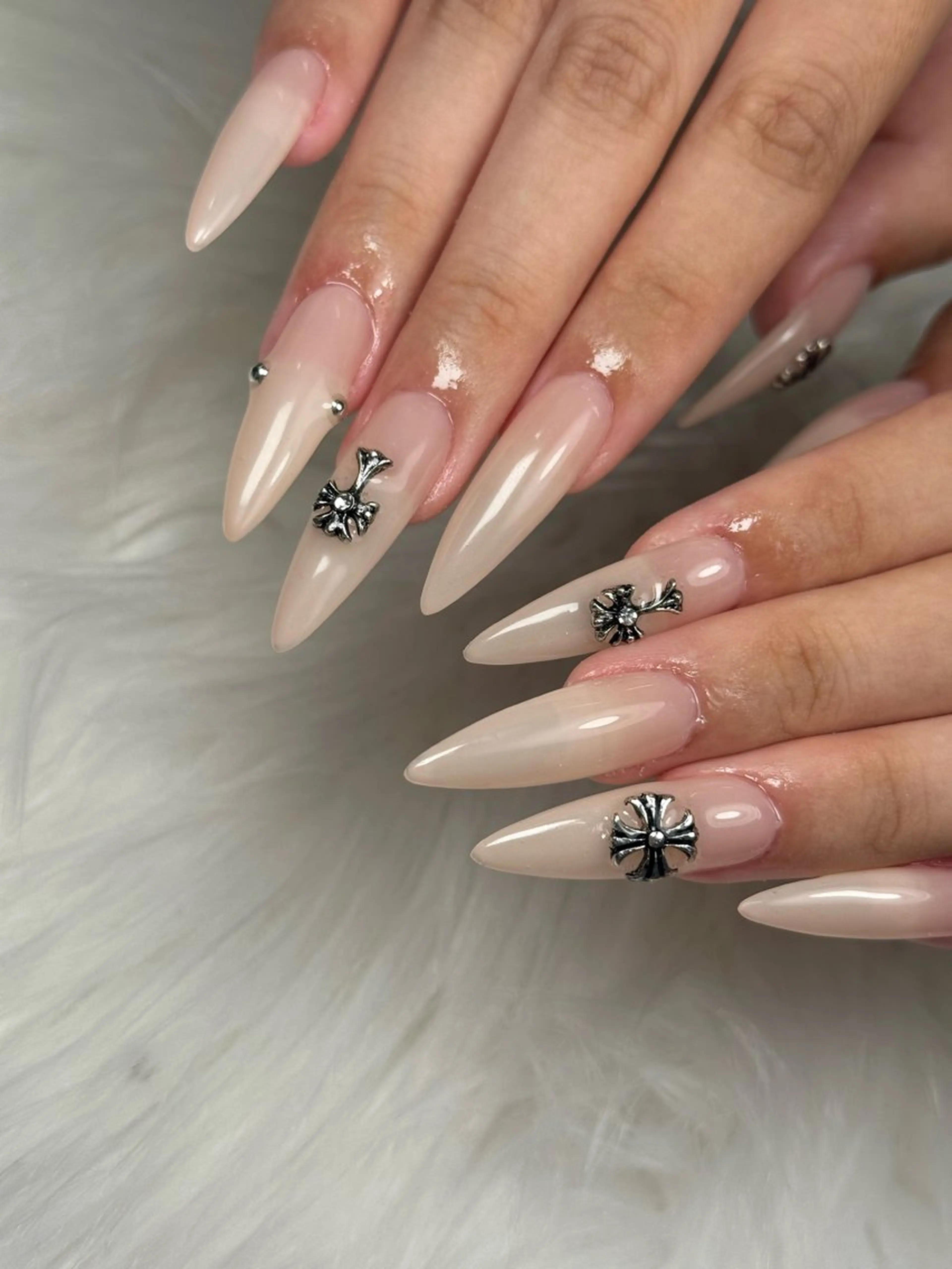 ネイル ハンドネイル Nail Salon L'arc所属・💊大阪/南船場 monica🧠のネイルデザイン