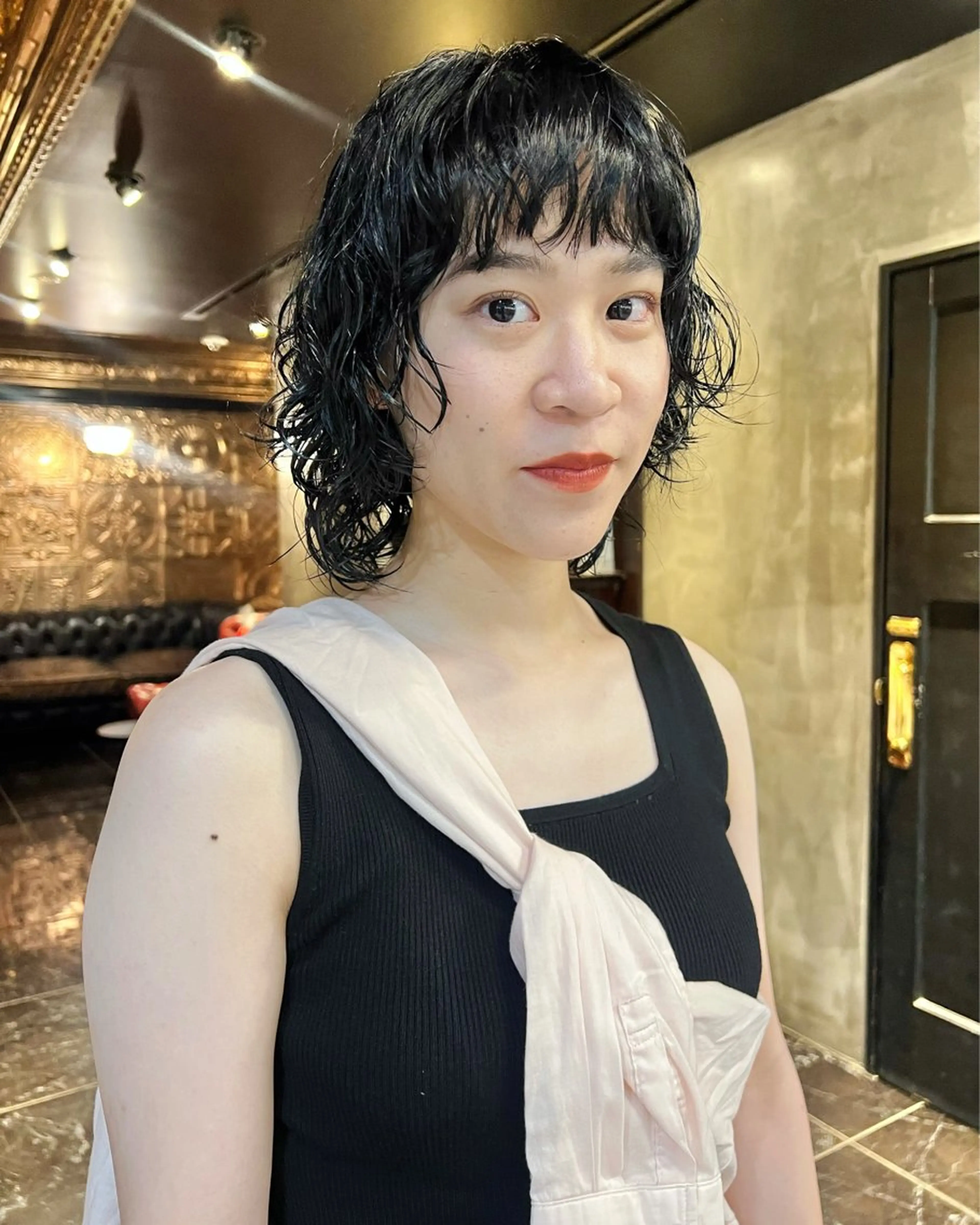 ミディアム カラー パーマ カット ヘアカラー パーマ haco＋所属・圧倒的デザイン力 店長🎨RENAのヘアスタイル