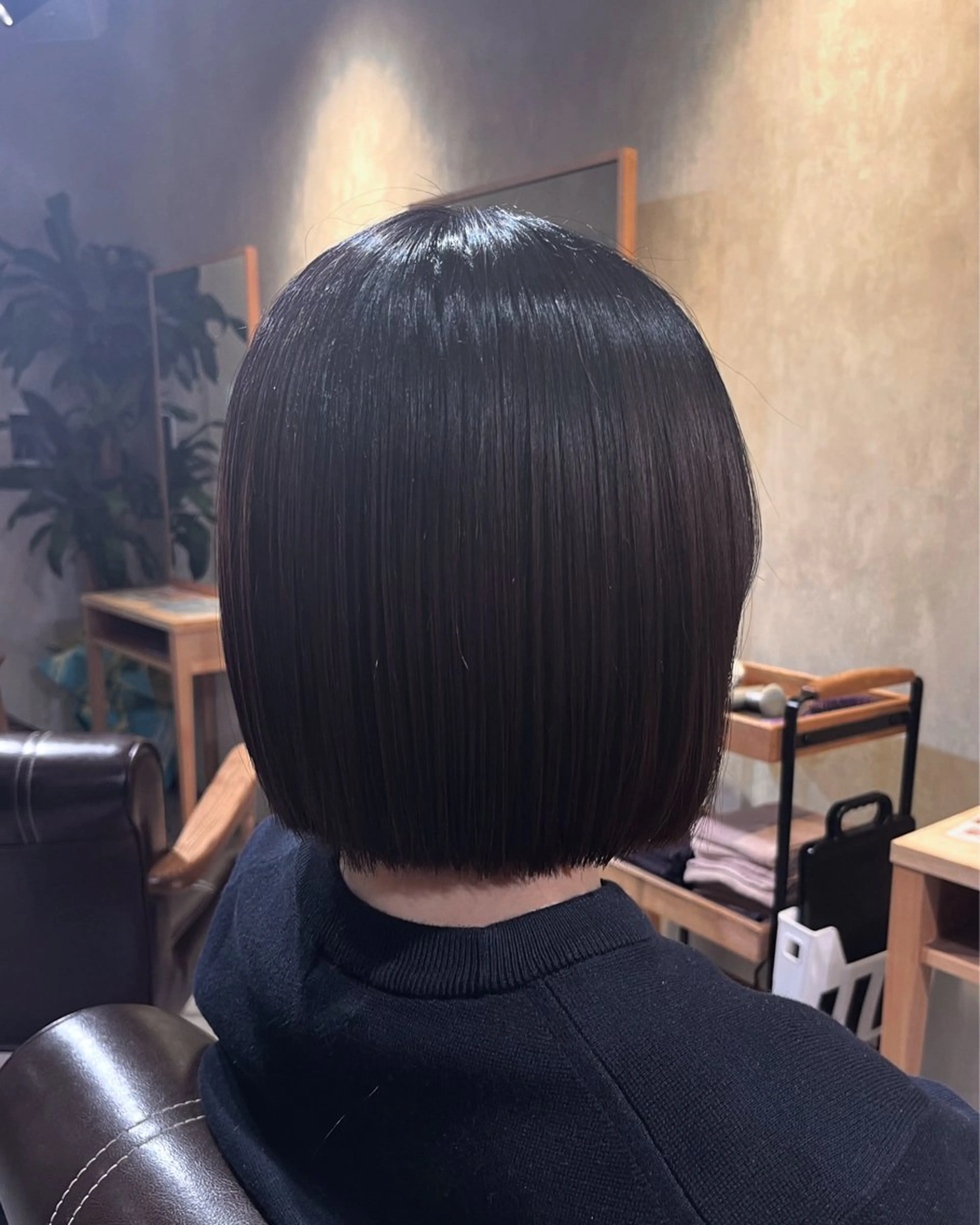 ショート 切りっぱなしボブ ボブ カット 縮毛矯正 bel./arie ⠀ ⠀ ⠀のヘアスタイル