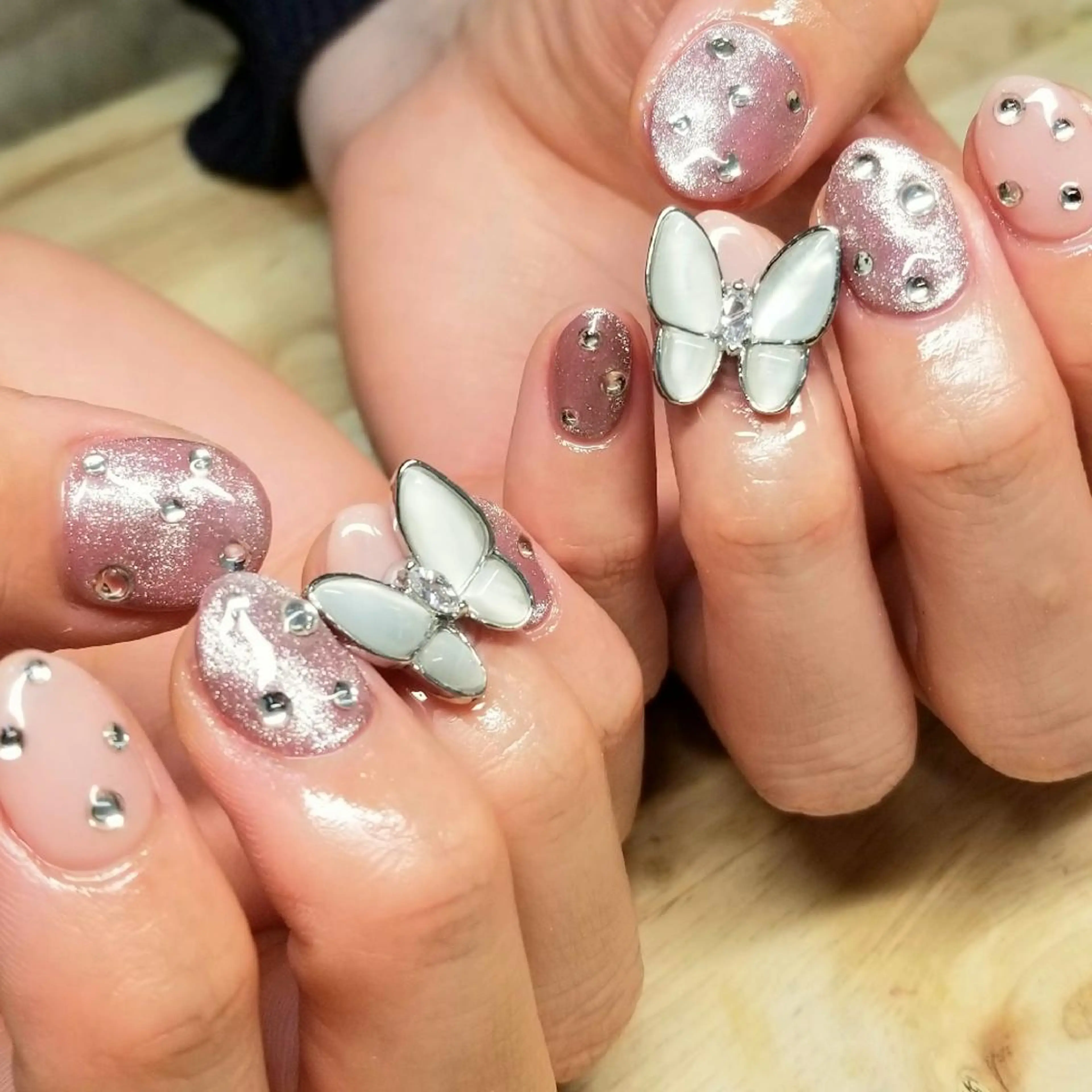 ネイル マグネットネイル ハンドネイル L'instant  Nail Artzのネイルデザイン