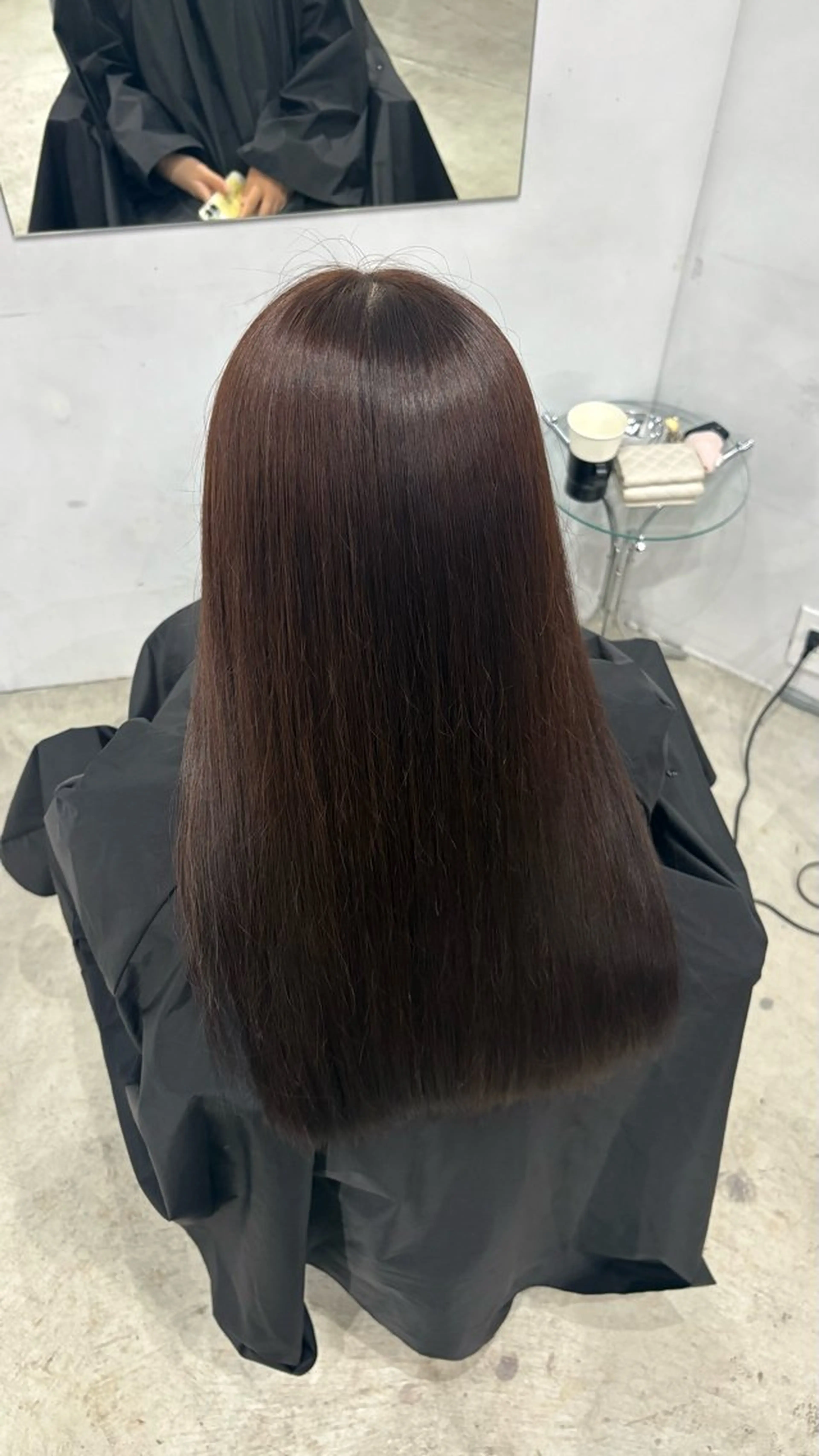 カラー 小島 葵のヘアスタイル