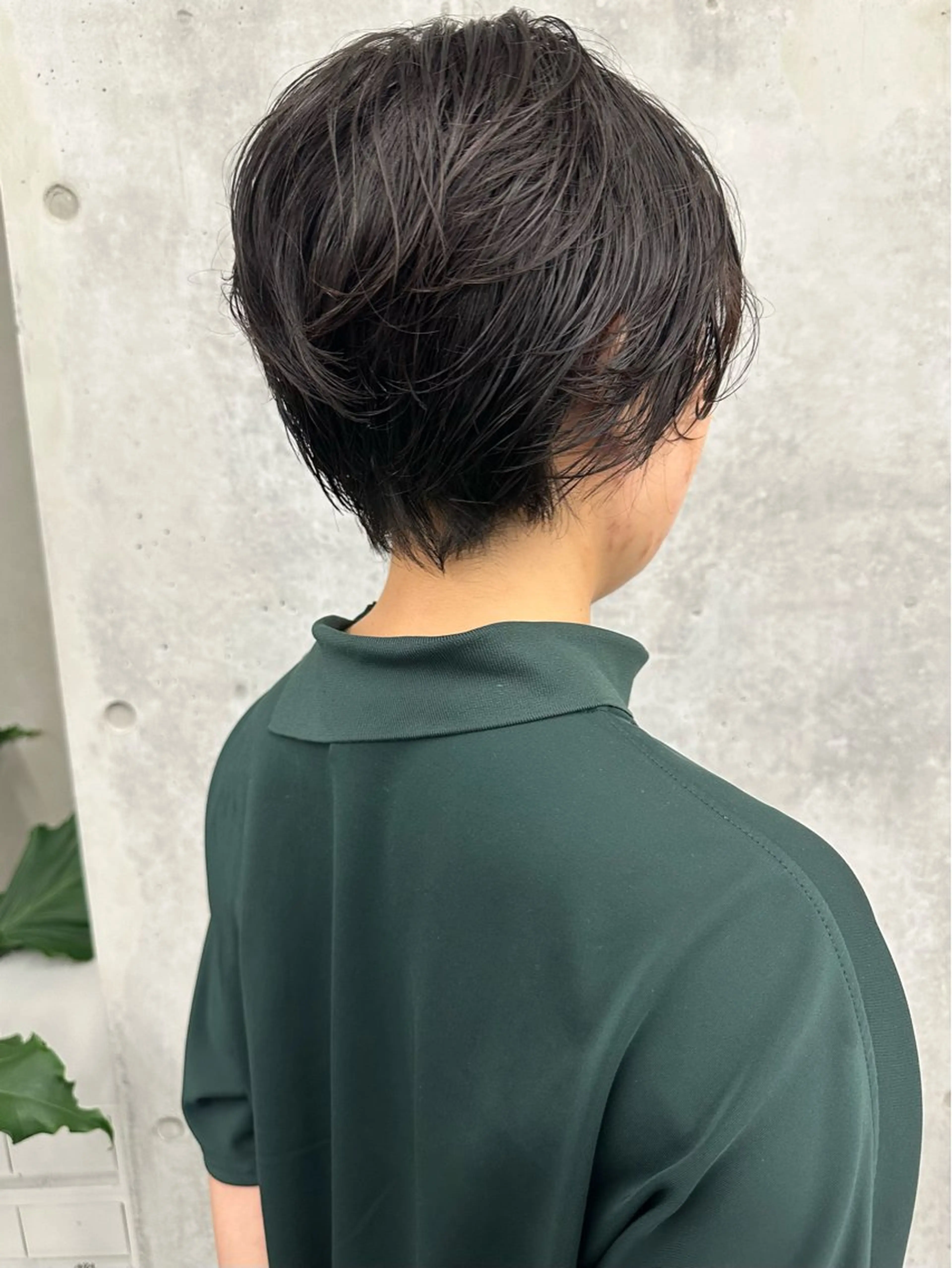 ショート パーマ カット トリートメント ヘッドスパ とうい/パーマボブ/ くせ毛/丸みボブのヘアスタイル