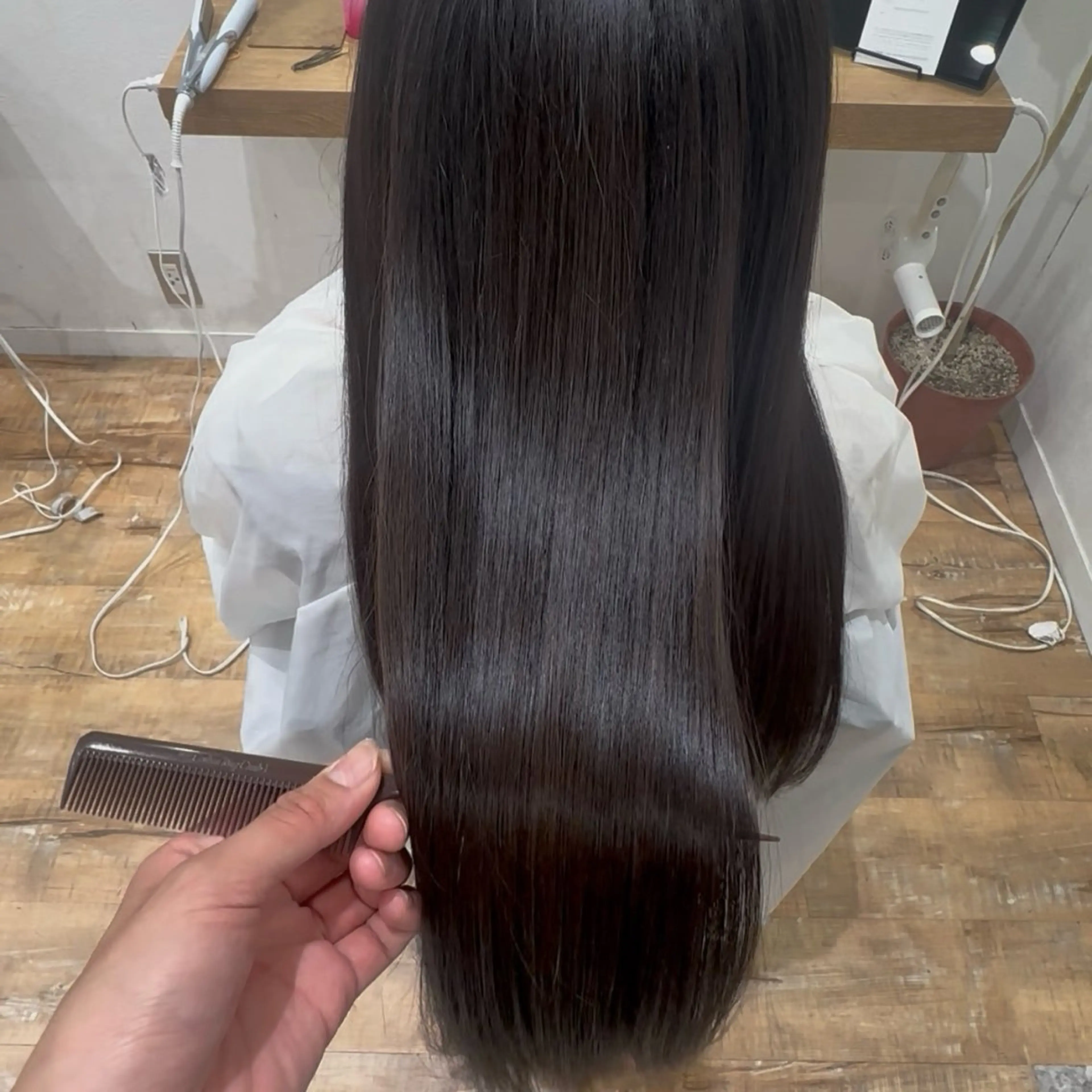 ロング 髪質改善 トリートメント トリートメント 透明感イルミナカラー ／寒色/MOMOKAのヘアスタイル