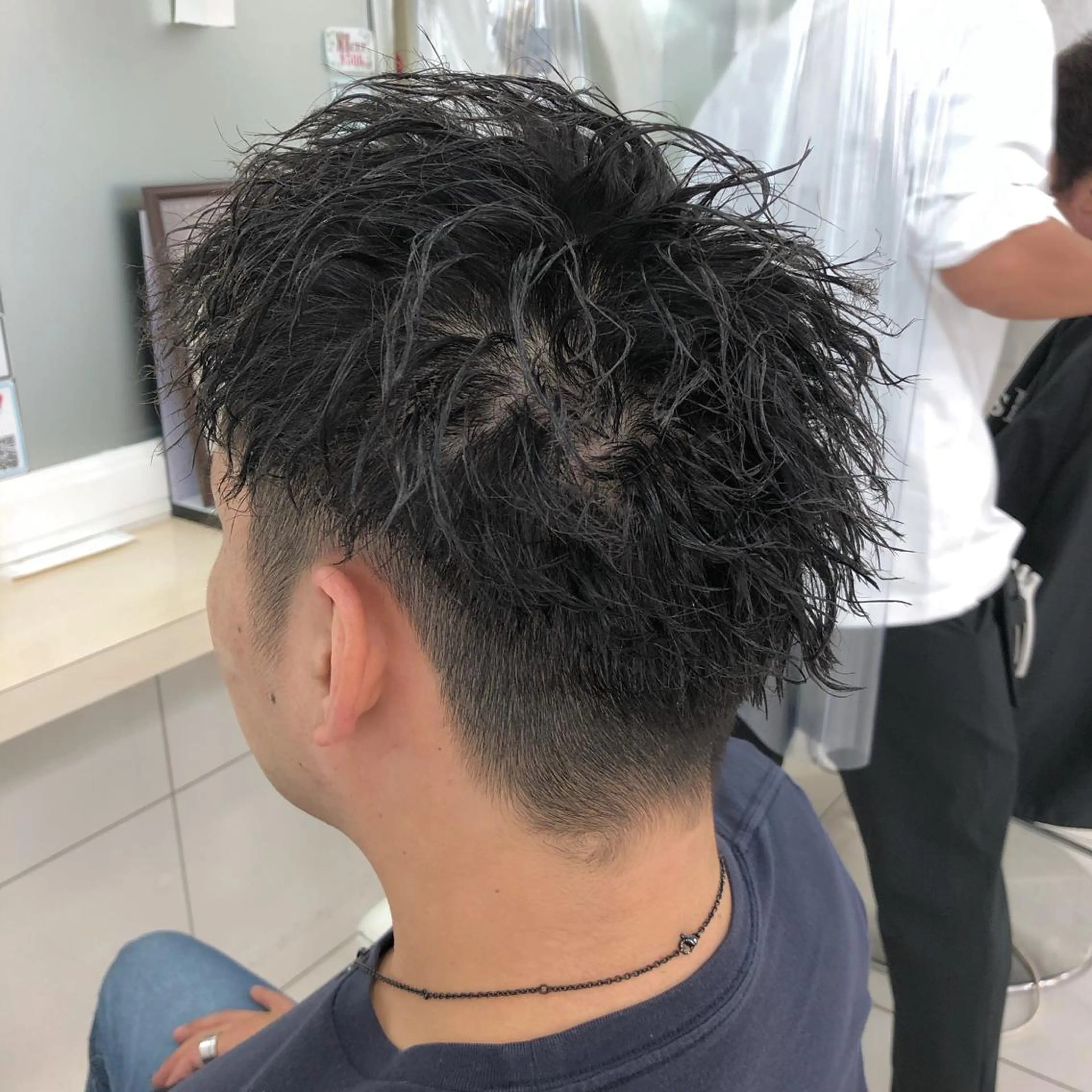 パーマ メンズ ✨️ツヤ髪✨️ 💫髪質改善💫間宮のヘアスタイル