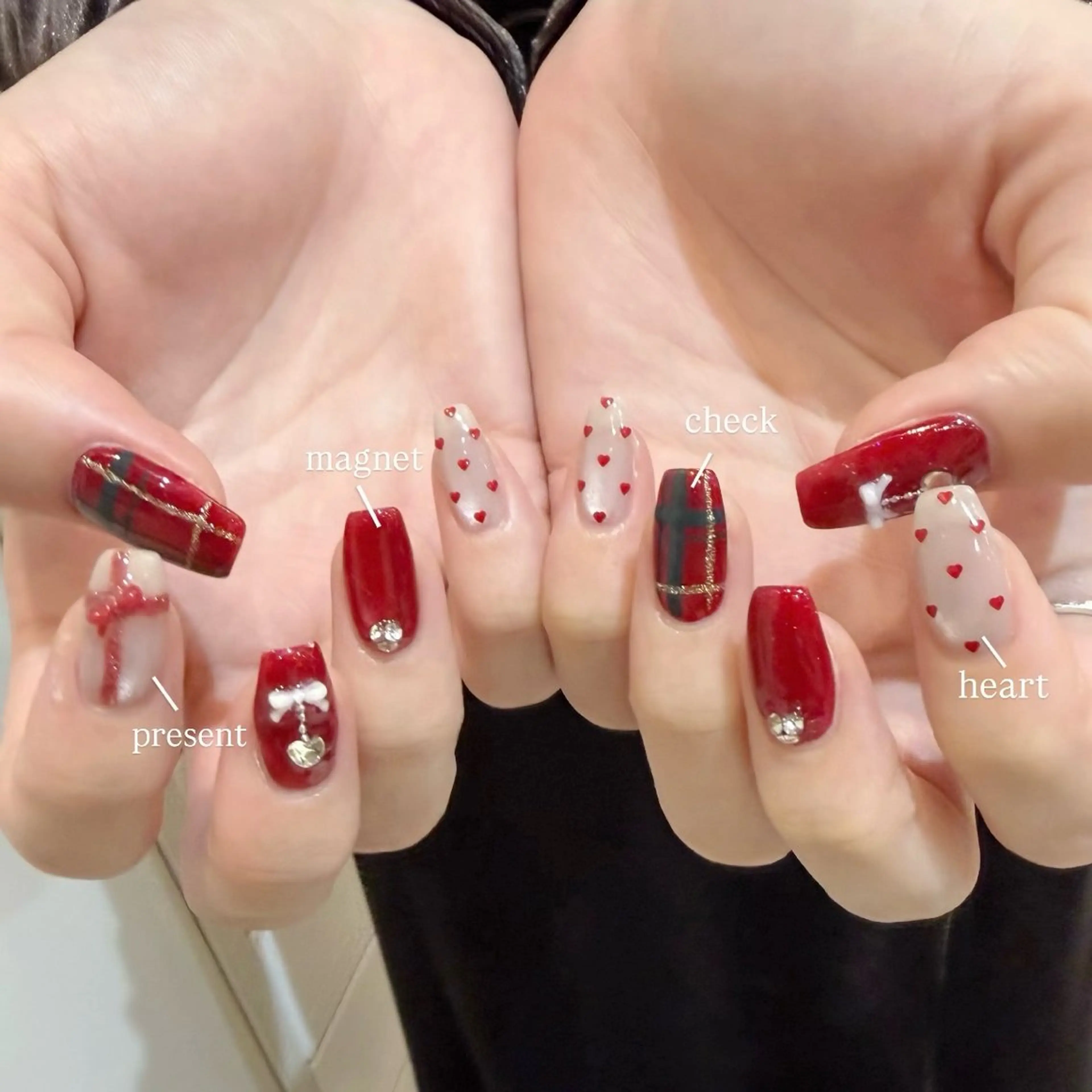 ネイル 冬ネイル クリスマス Momone /渋谷/パラジェルのネイルデザイン