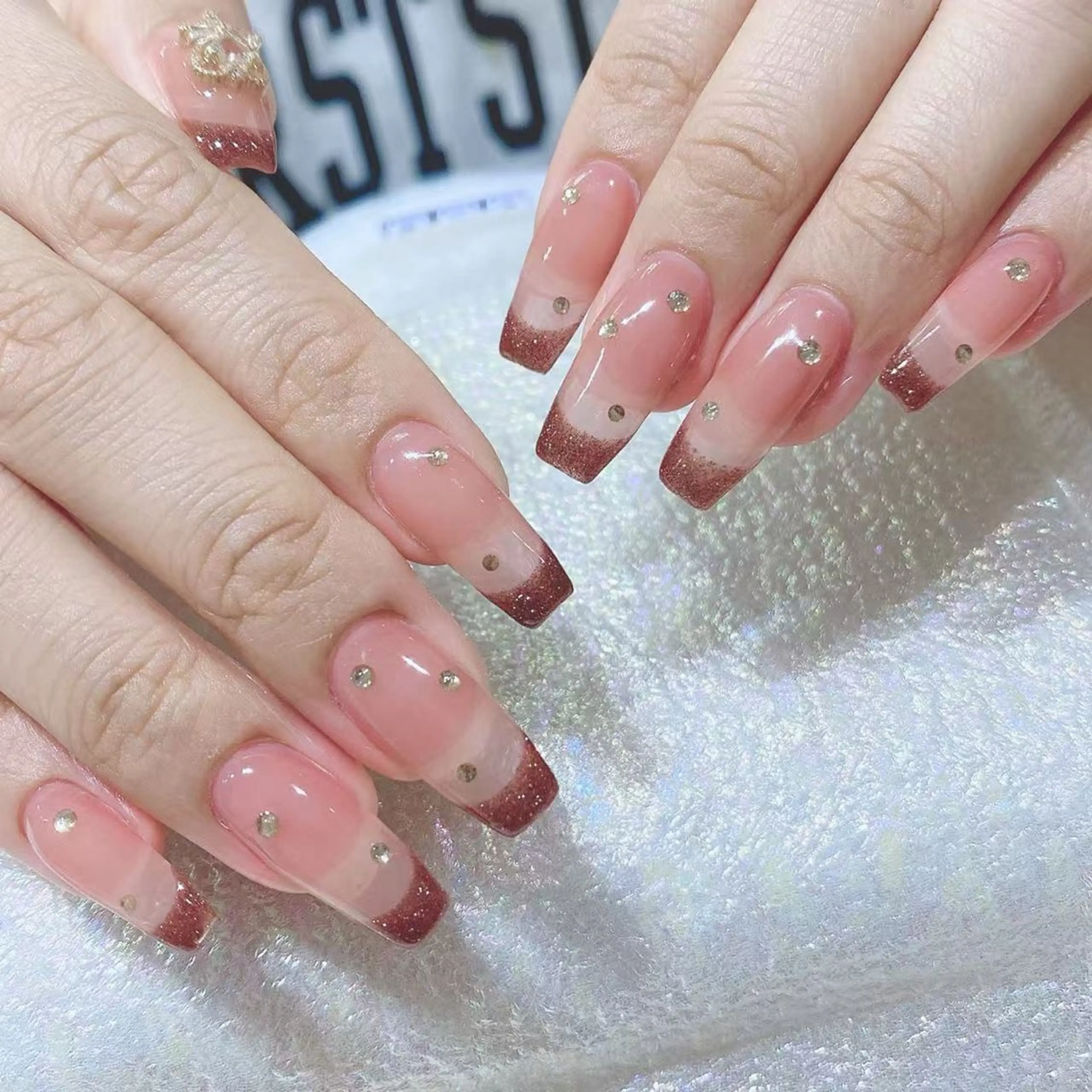 ネイル ハンドネイル Queens マオのネイルデザイン