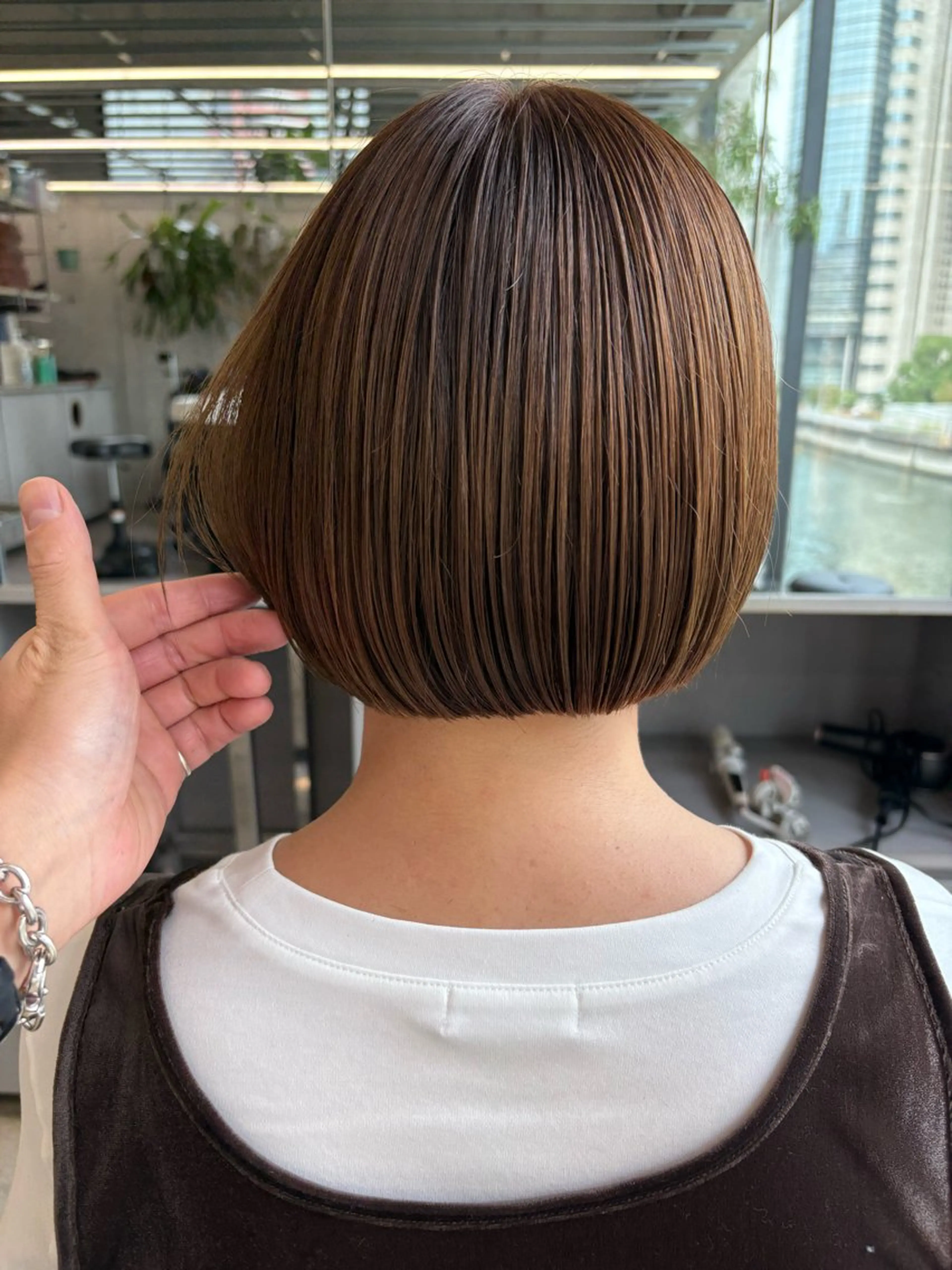 ショート カラー ボブ カット トリートメント 似合わせカット レイヤーボブウルフのヘアスタイル