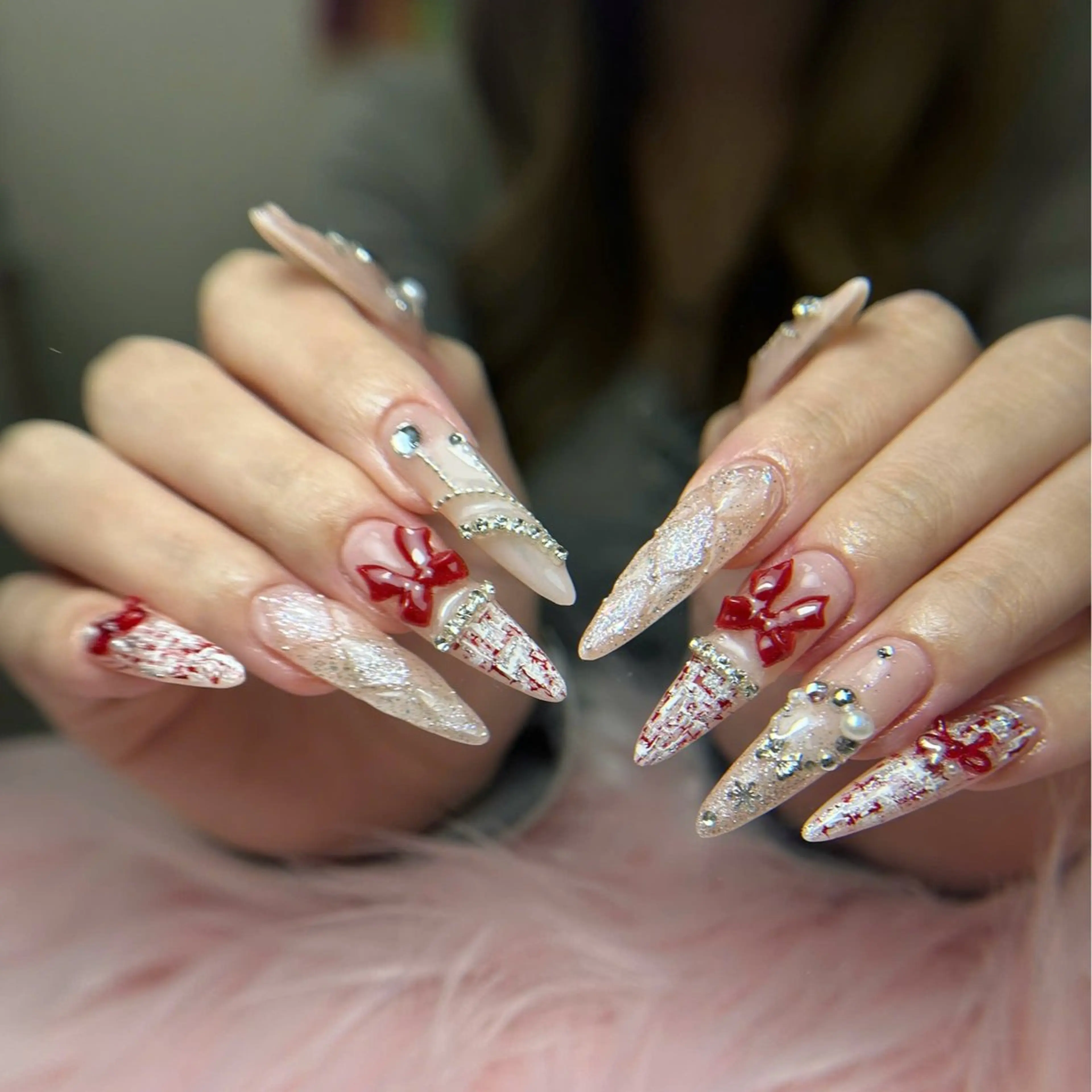 ネイル オーロラネイル 長さ出し フラッシュネイル フレンチネイル ジェルネイル Michi_Nails_Salon所属・Michi Nail Staffのネイルデザイン