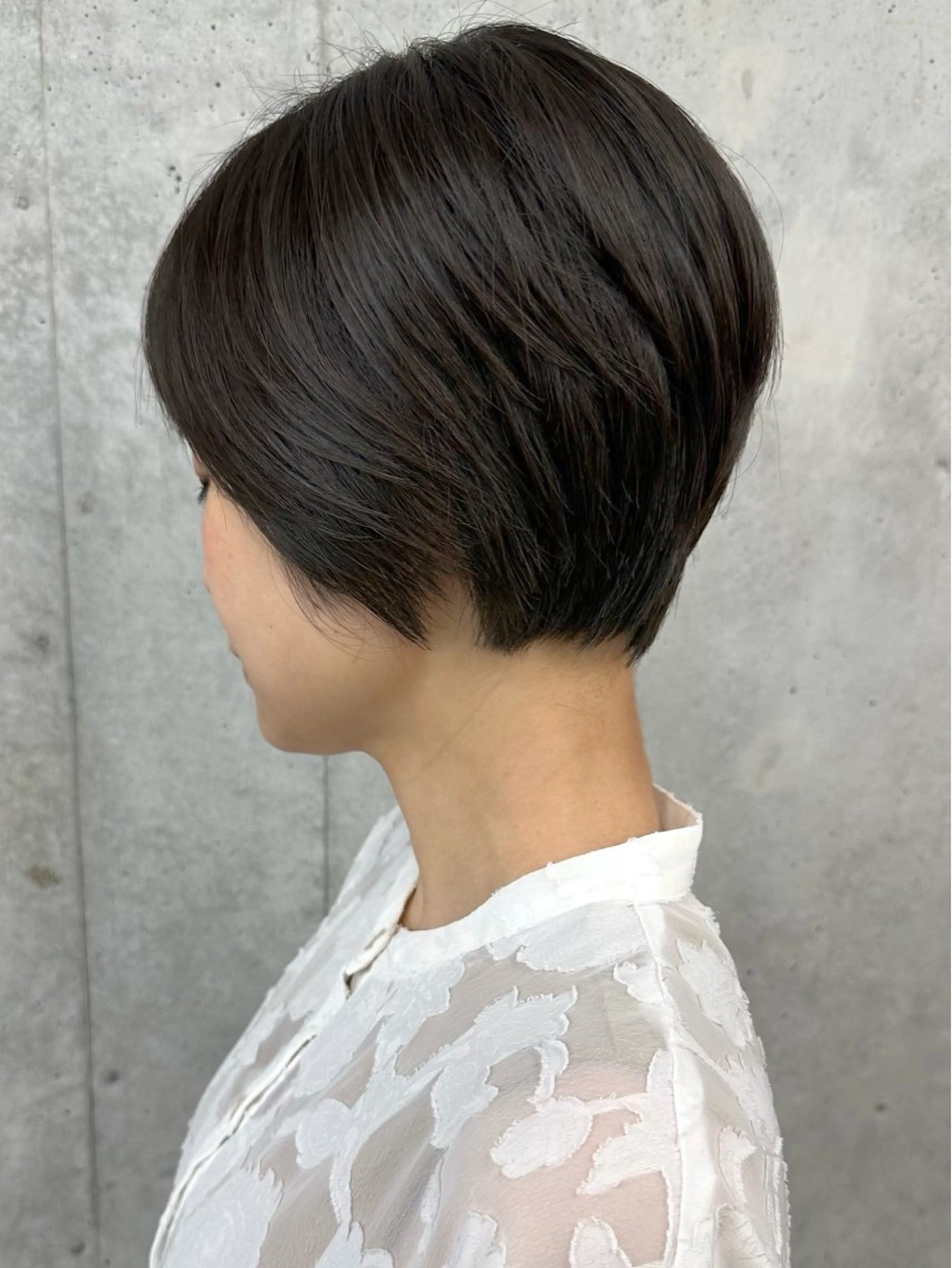ショート ショートボブ ボブ ショートヘア カット トリートメント ヘッドスパ とうい/パーマボブ/ くせ毛/丸みボブのヘアスタイル