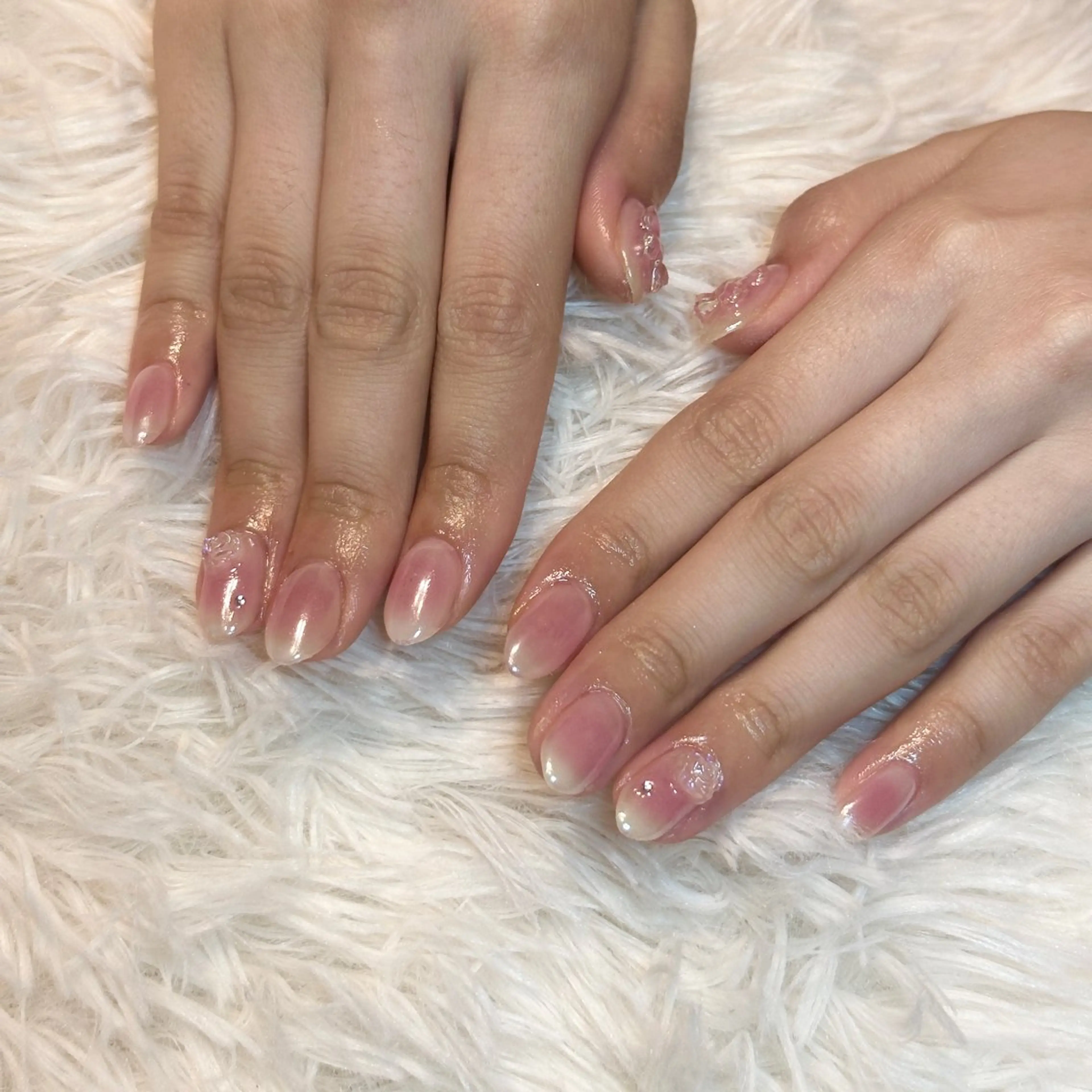 ネイル ハンドネイル フットネイル nailsalon Any'bのネイルデザイン