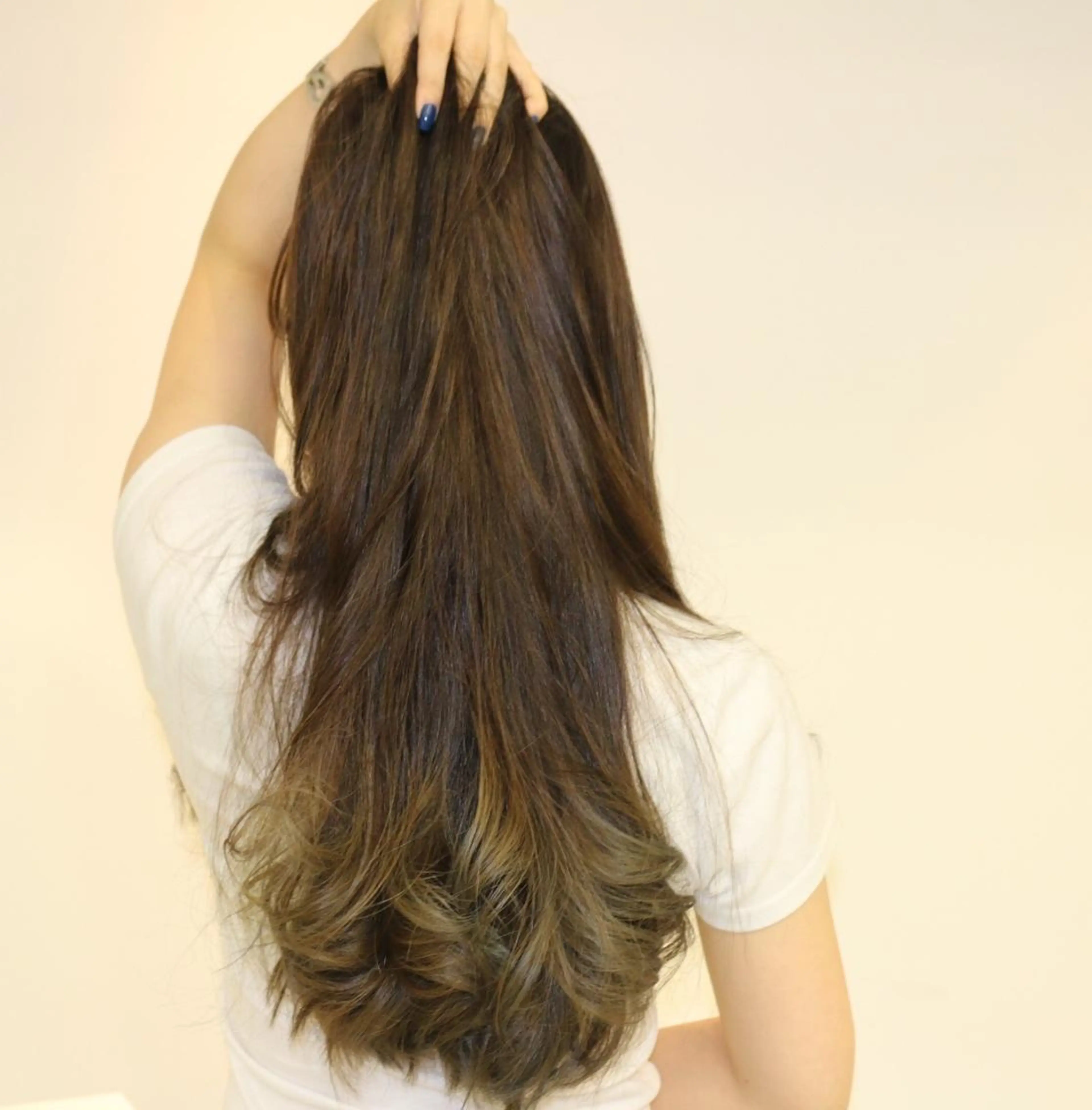 ロング ハイライト 落合 優太のヘアスタイル