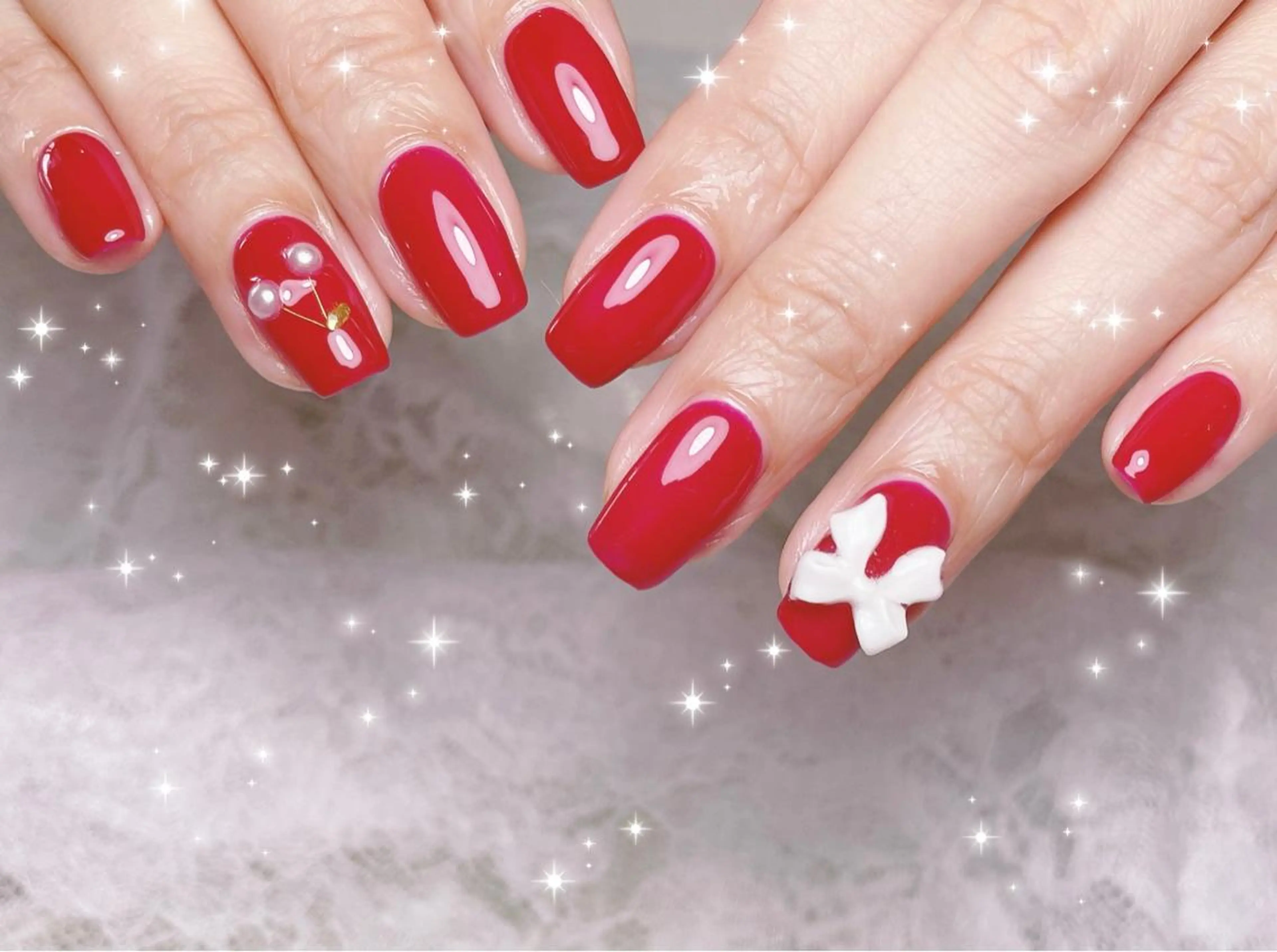 ネイル 赤色 ハンドネイル FLARE NAIL フレアネイルのネイルデザイン