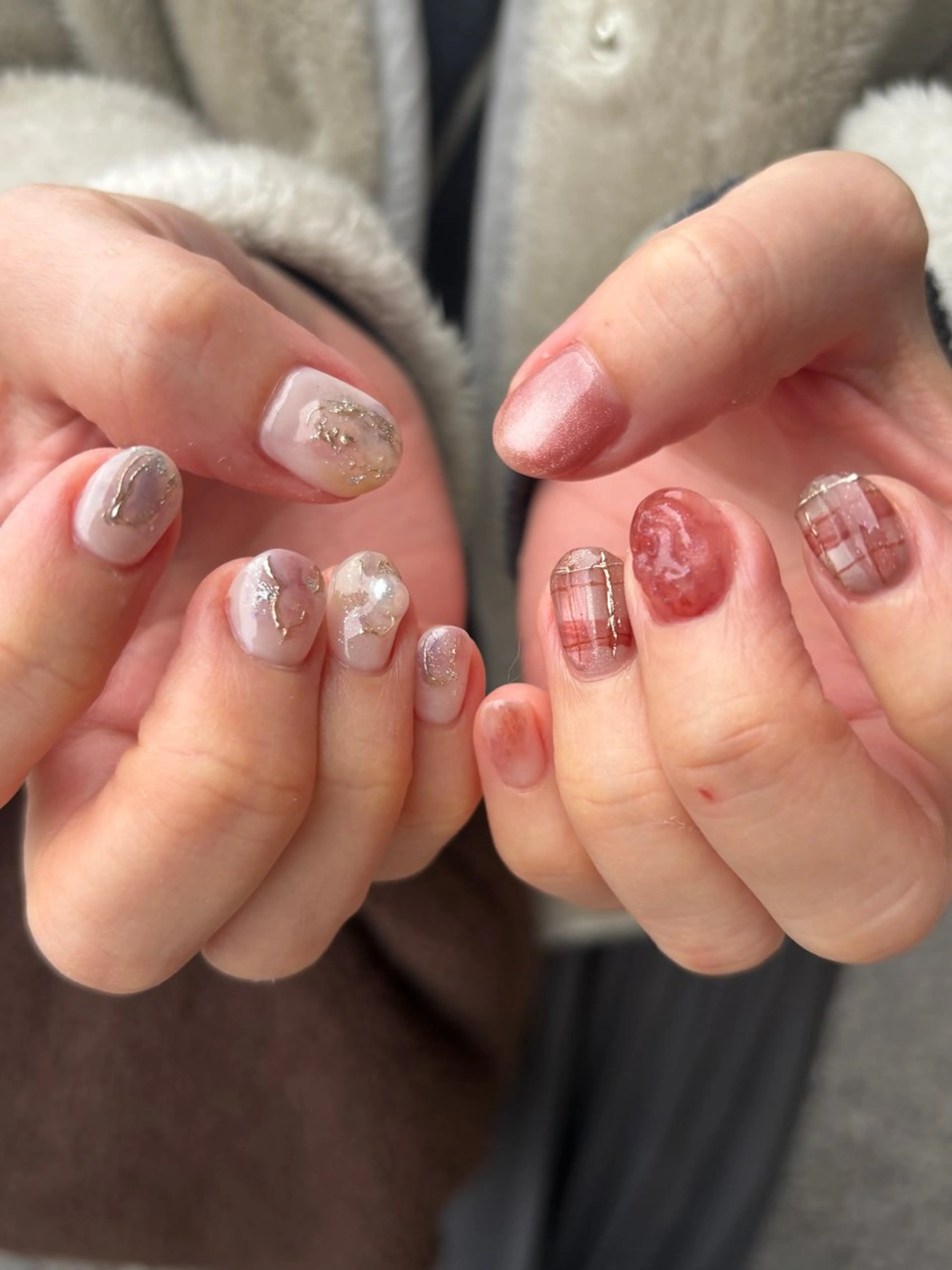 ネイル マグネットネイル 大理石ネイル(マーブル) ニュアンスネイル ショートネイル 冬ネイル ハンドネイル acs.n所属・ネイル，耳つぼ 風間すみれのその他イメージ