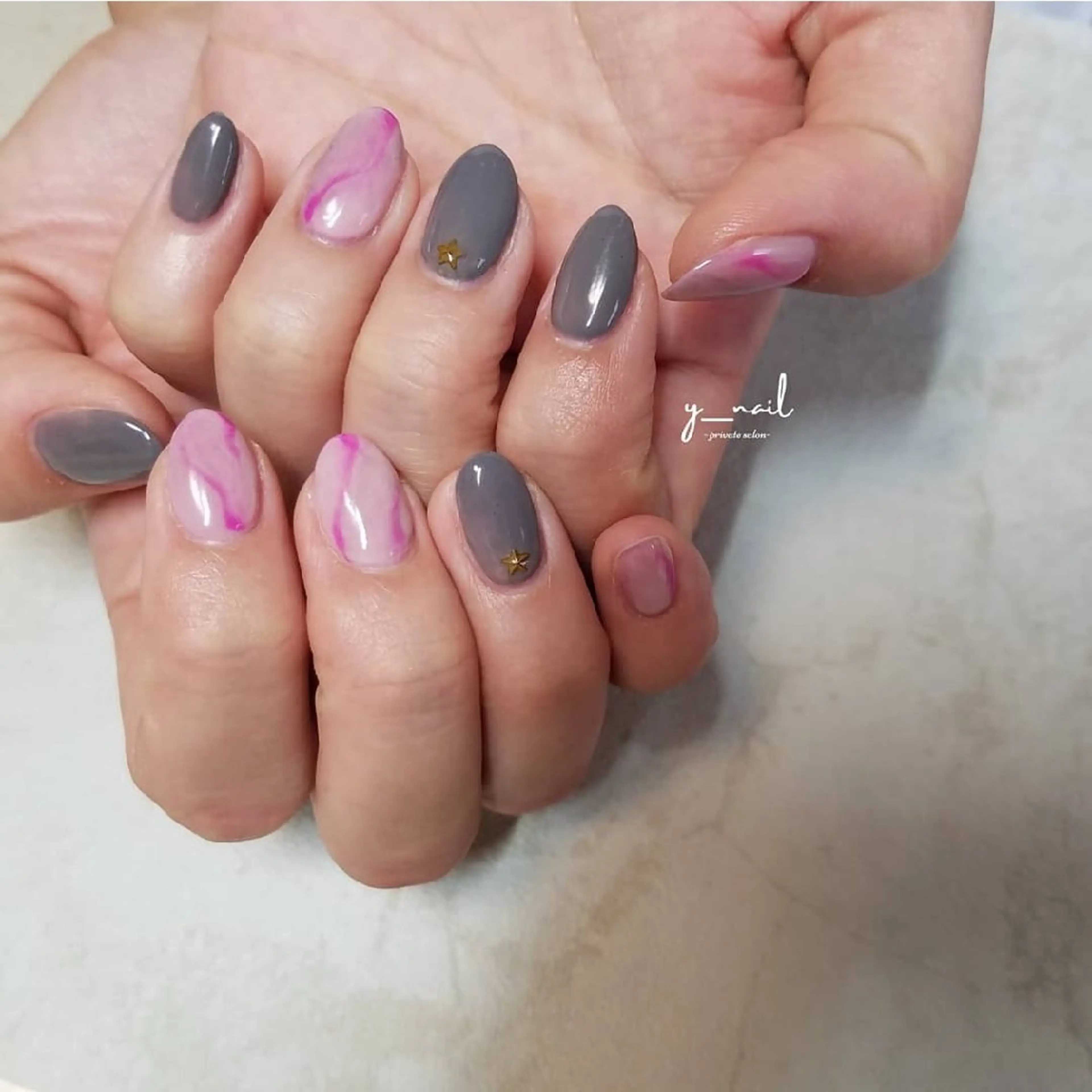 ネイル y ___nailのネイルデザイン