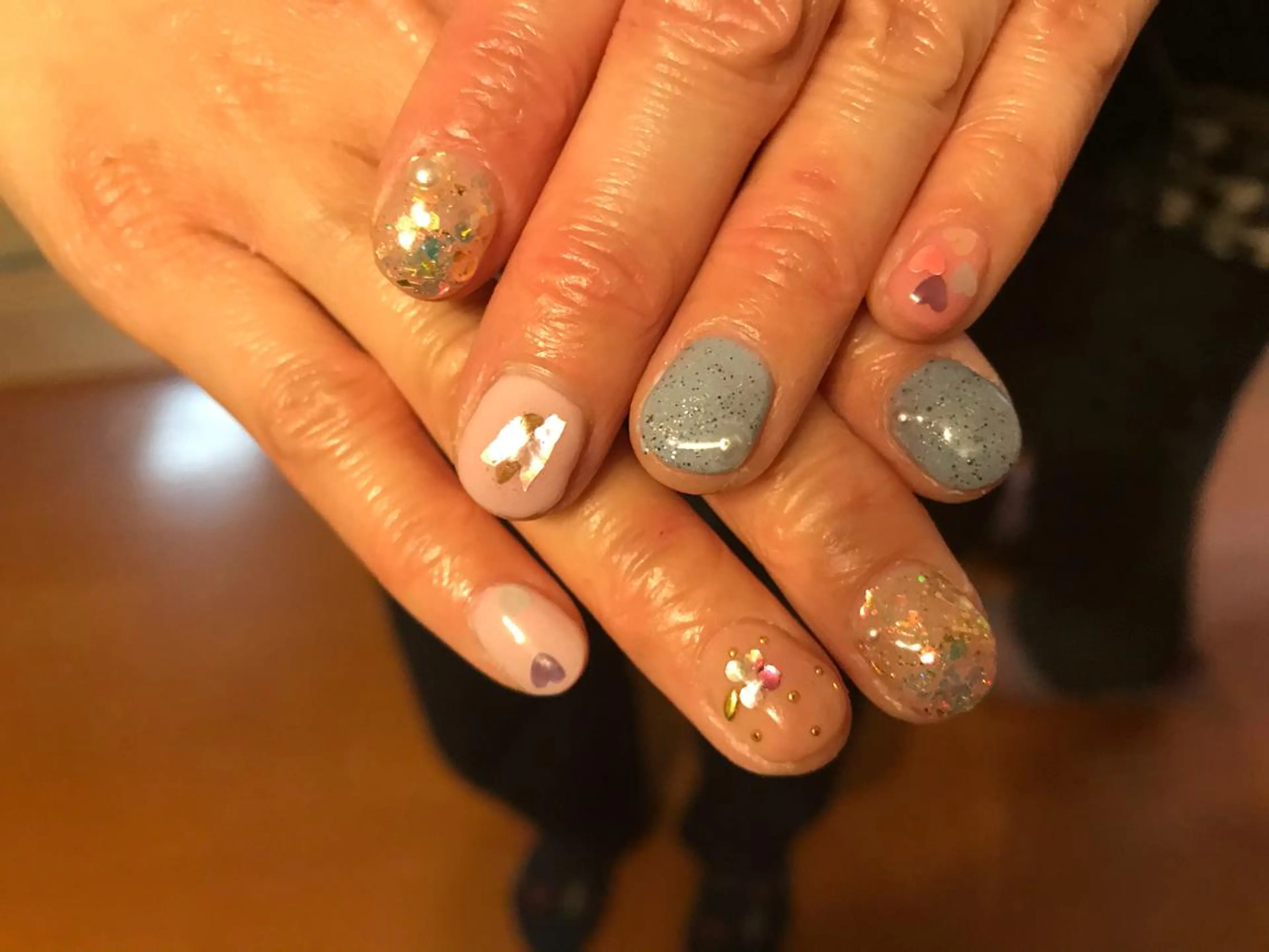 ネイル アートネイル ハート キラキラネイル ストーンネイル ハンドネイル Nailist Missaのネイルデザイン