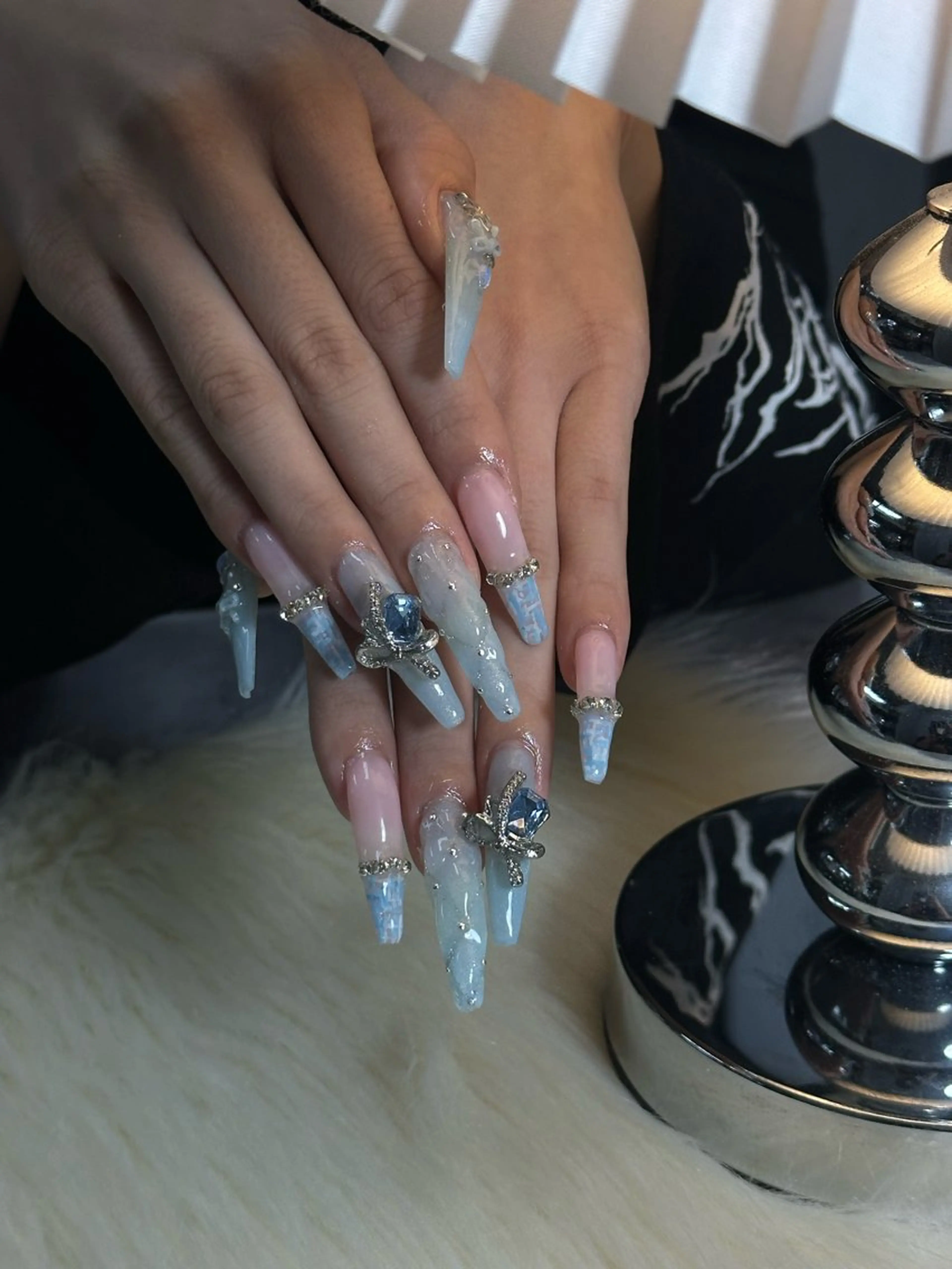 ネイル ハンドネイル if Hair＆Nail Salon所属・IKA /海外ネイル /個性派/ワンホンのネイルデザイン