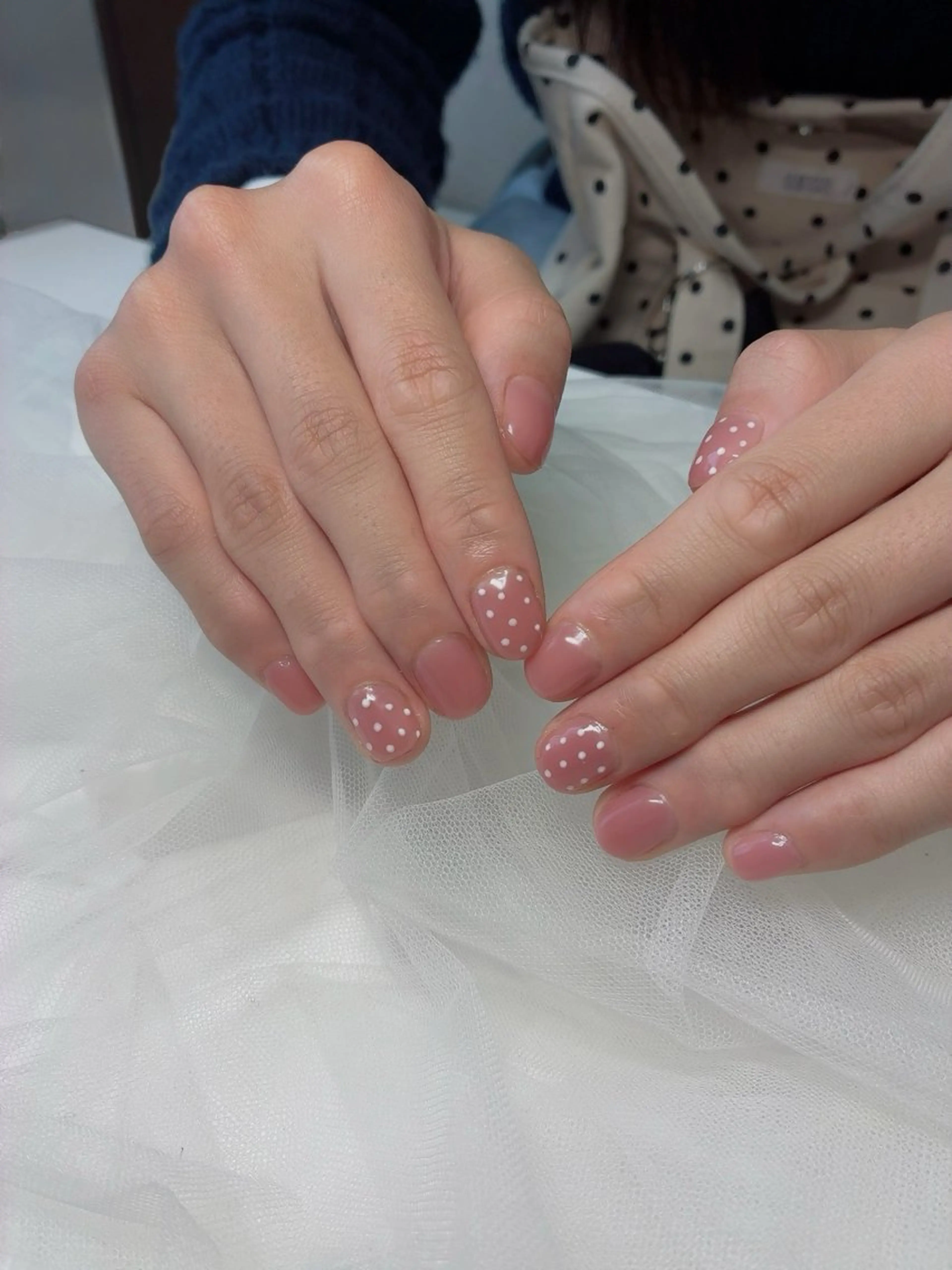 【4本アートハンドネイル】トレンド感のある季節デザインをサンプルから✨オフありオフなしメッセージでお送りください🌱の写真