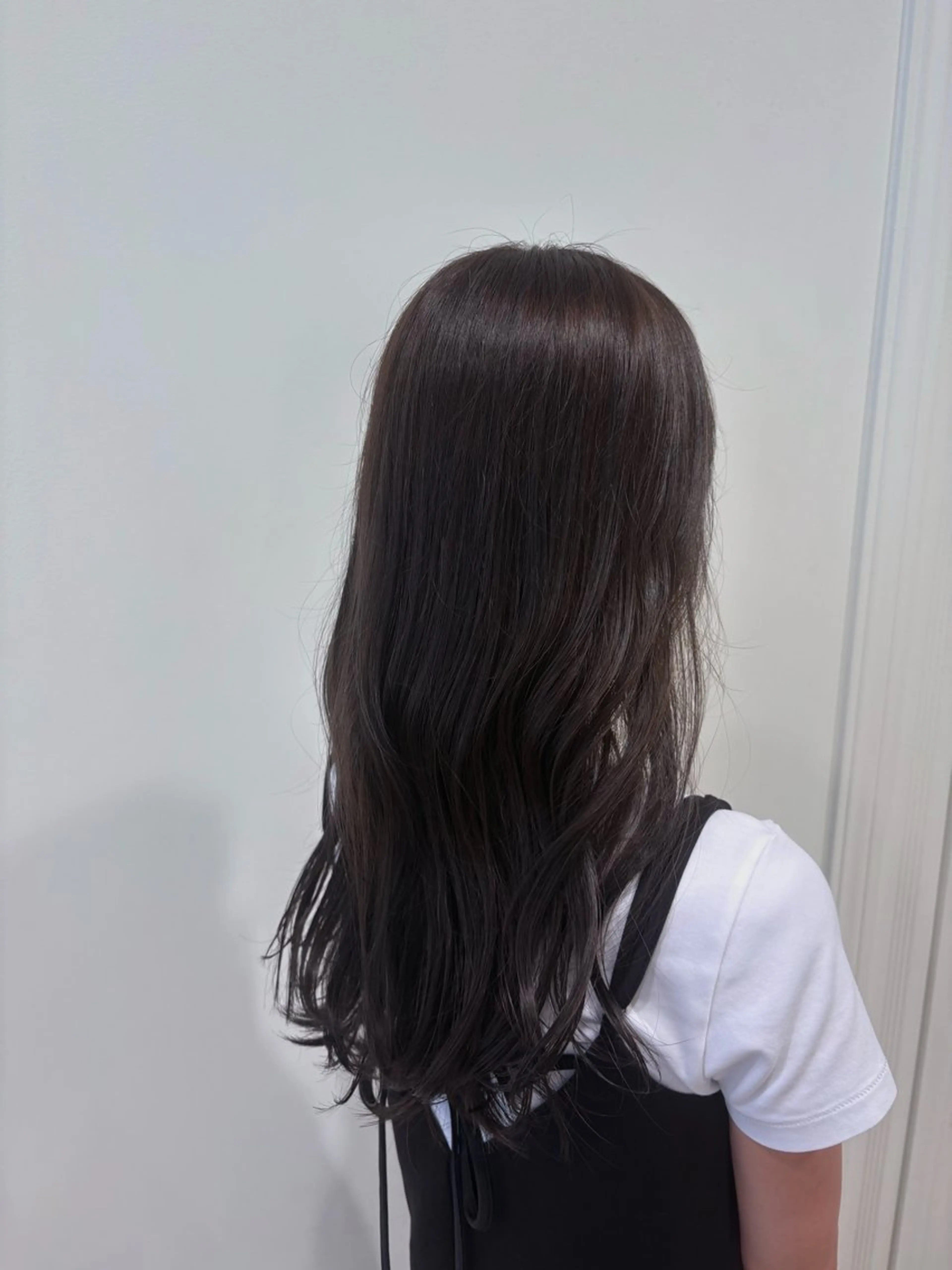 カラー ブラウンカラー ヘアカラー 尾野 碧泉のヘアスタイル