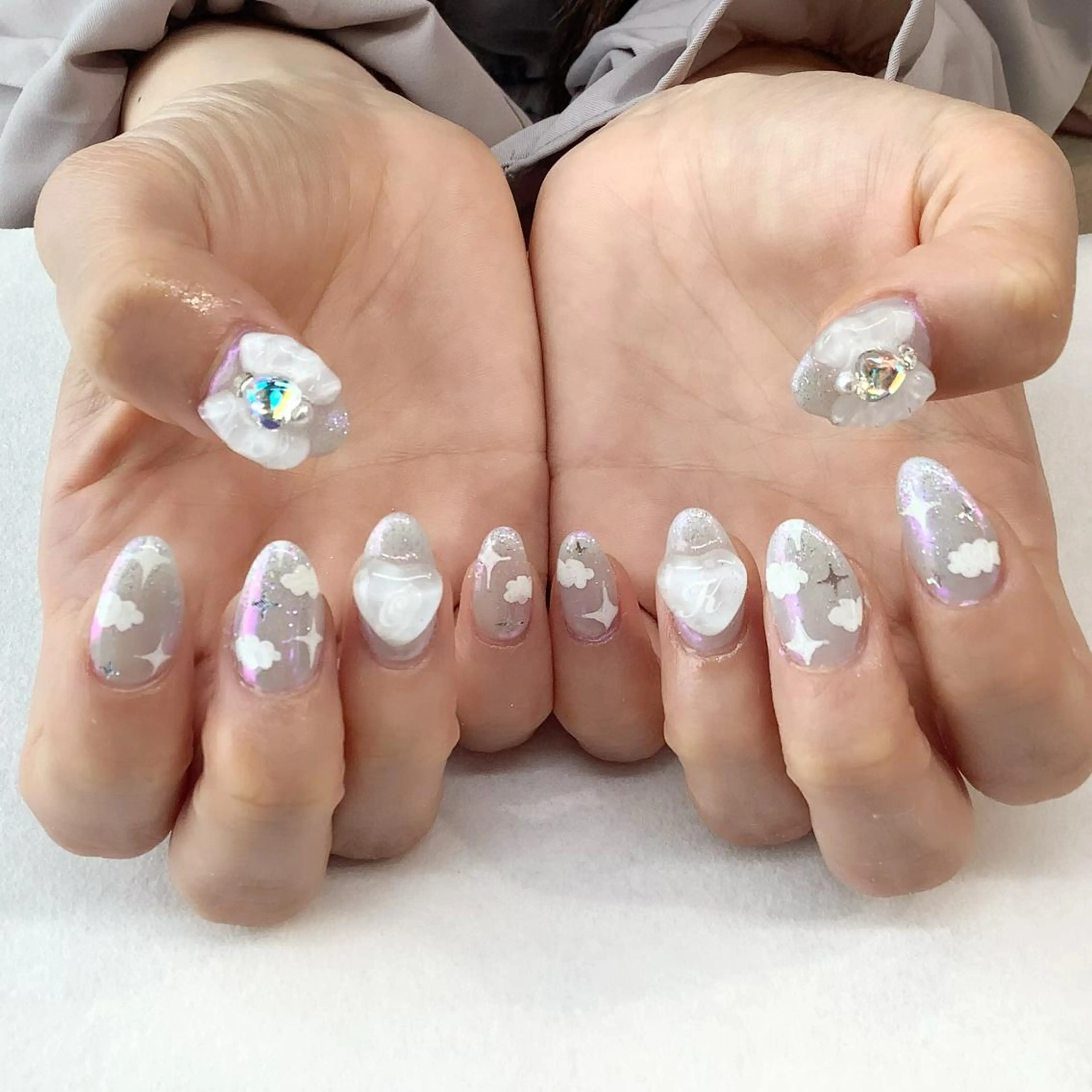 ネイル ハンドネイル 💎🐰 saki. m 🐰💎のネイルデザイン