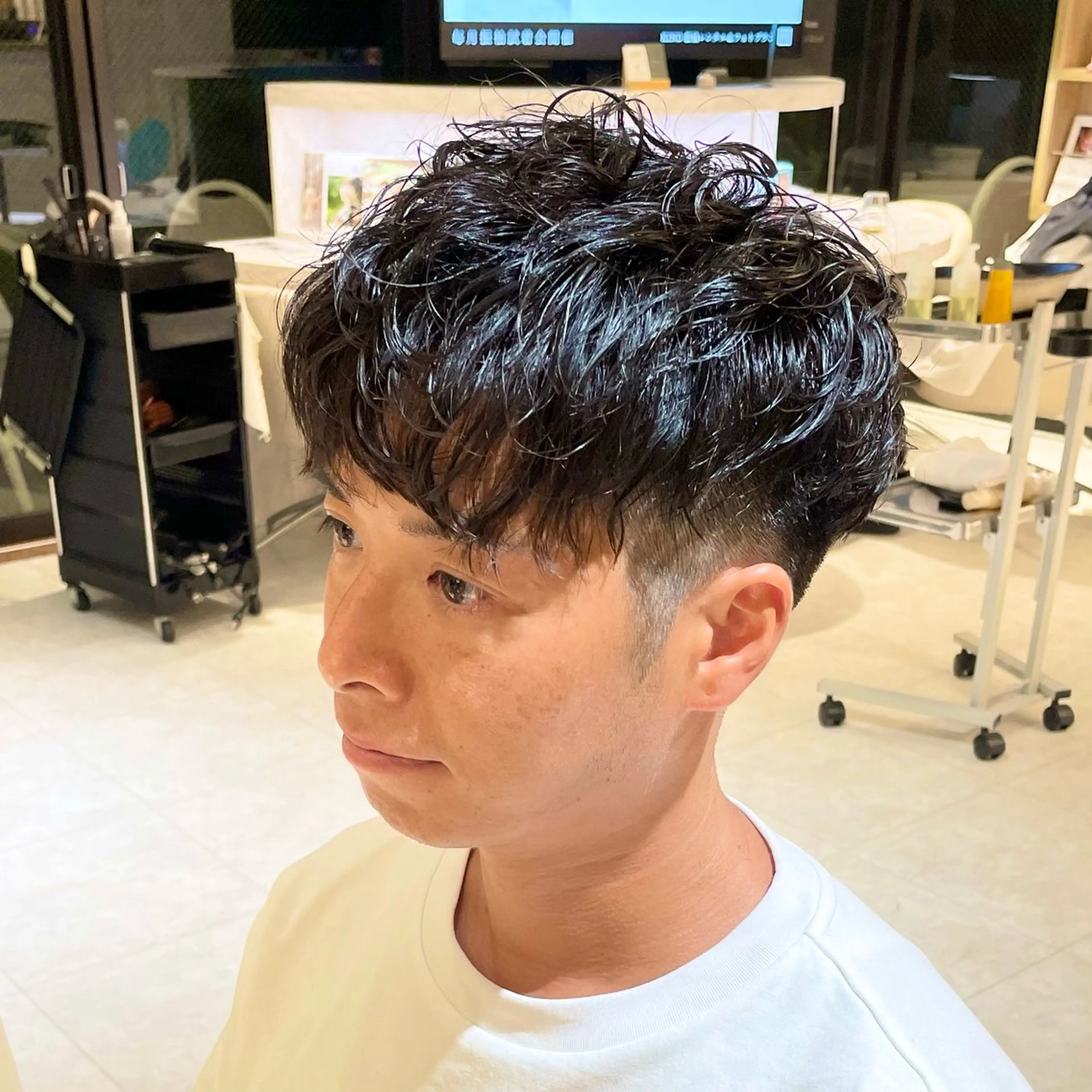 ショート パーマ メンズ メンズパーマ スパイラルパーマ メンズ専門美容師✂︎ 大庭勝己のヘアスタイル