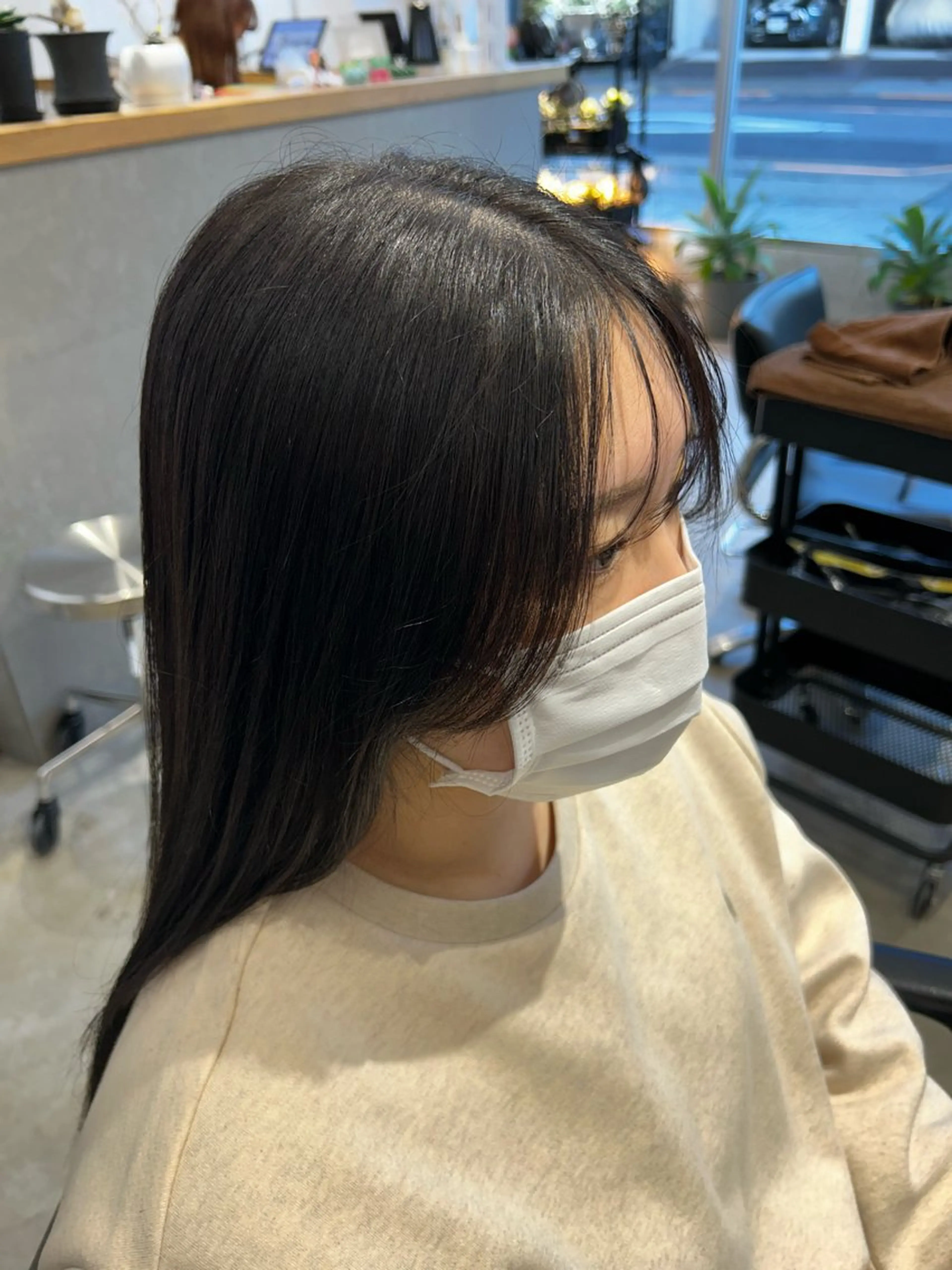 ロング カラー カット ヘアカラー トリートメント BATON所属・なかじま しほののヘアスタイル