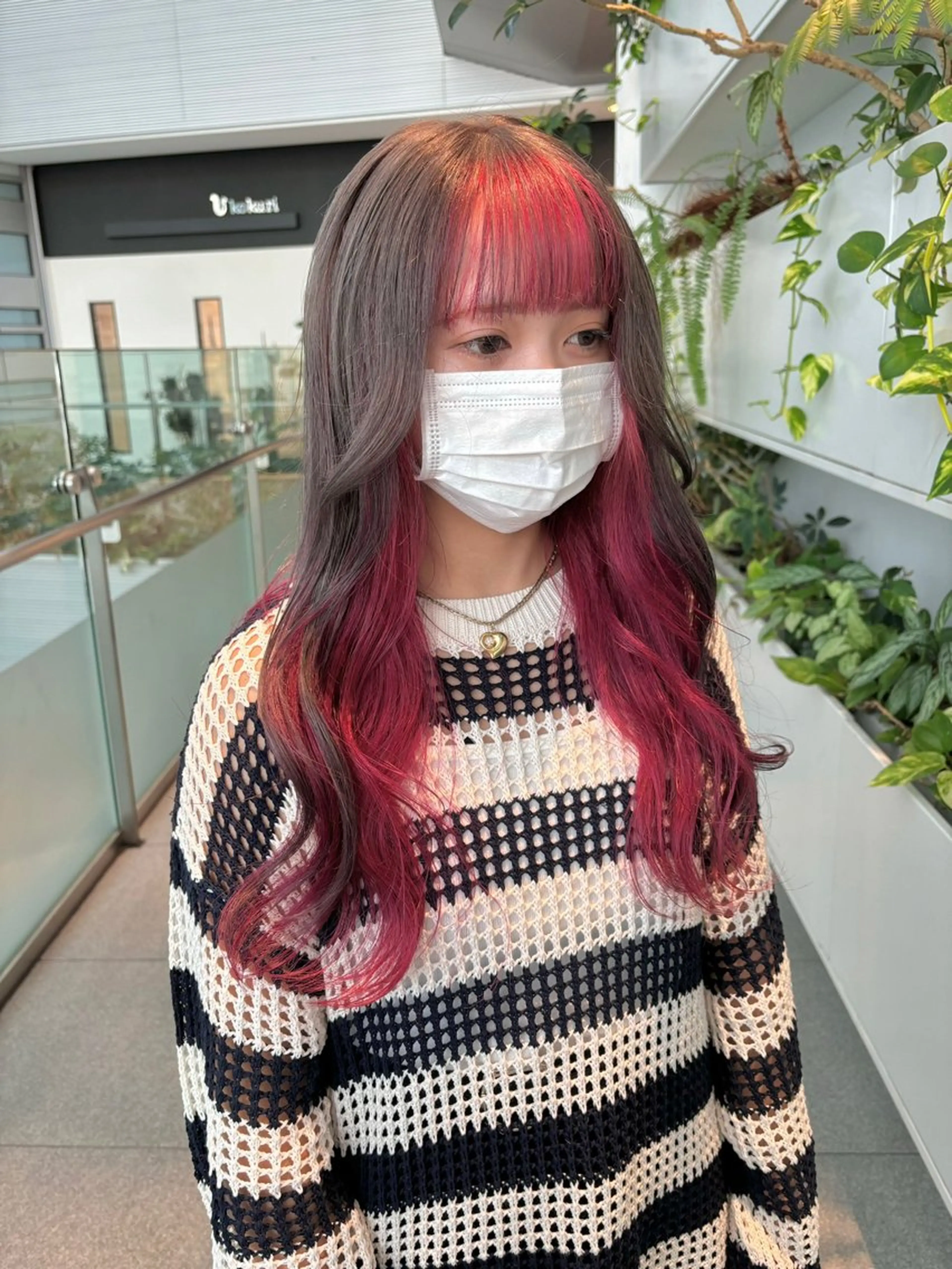 ロング カラー レッドカラー カット ヘアカラー トリートメント くさかみさき🌼暖色 /韓国風/オタク🌼のヘアスタイル