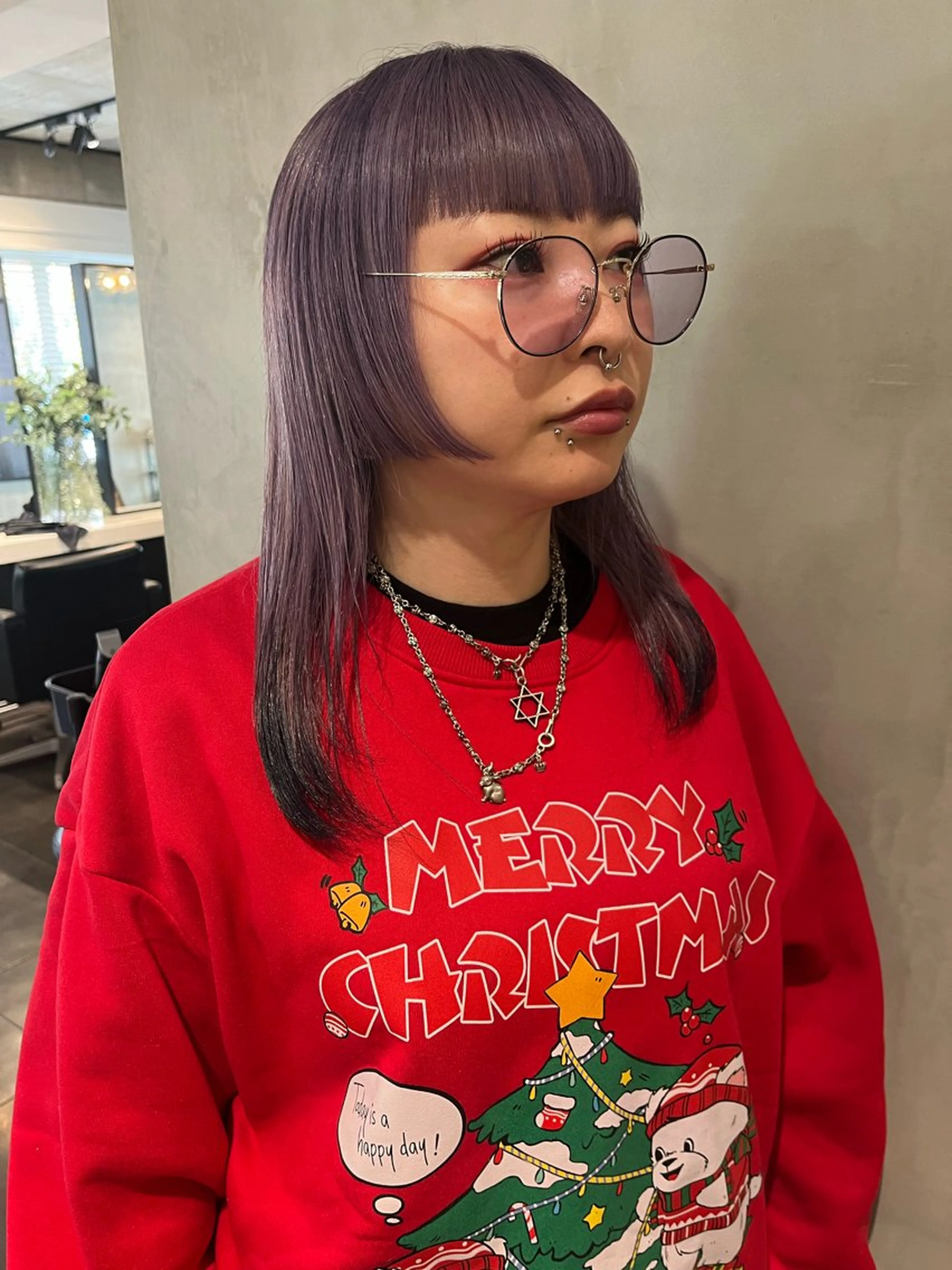 ミディアム カラー 黒髪 ブルーカラー ブルーブラック ラベンダーカラー ヘアカラー トリートメント 暖色🍒姫カット🎀 オタク特化🎀ゆうなのヘアスタイル