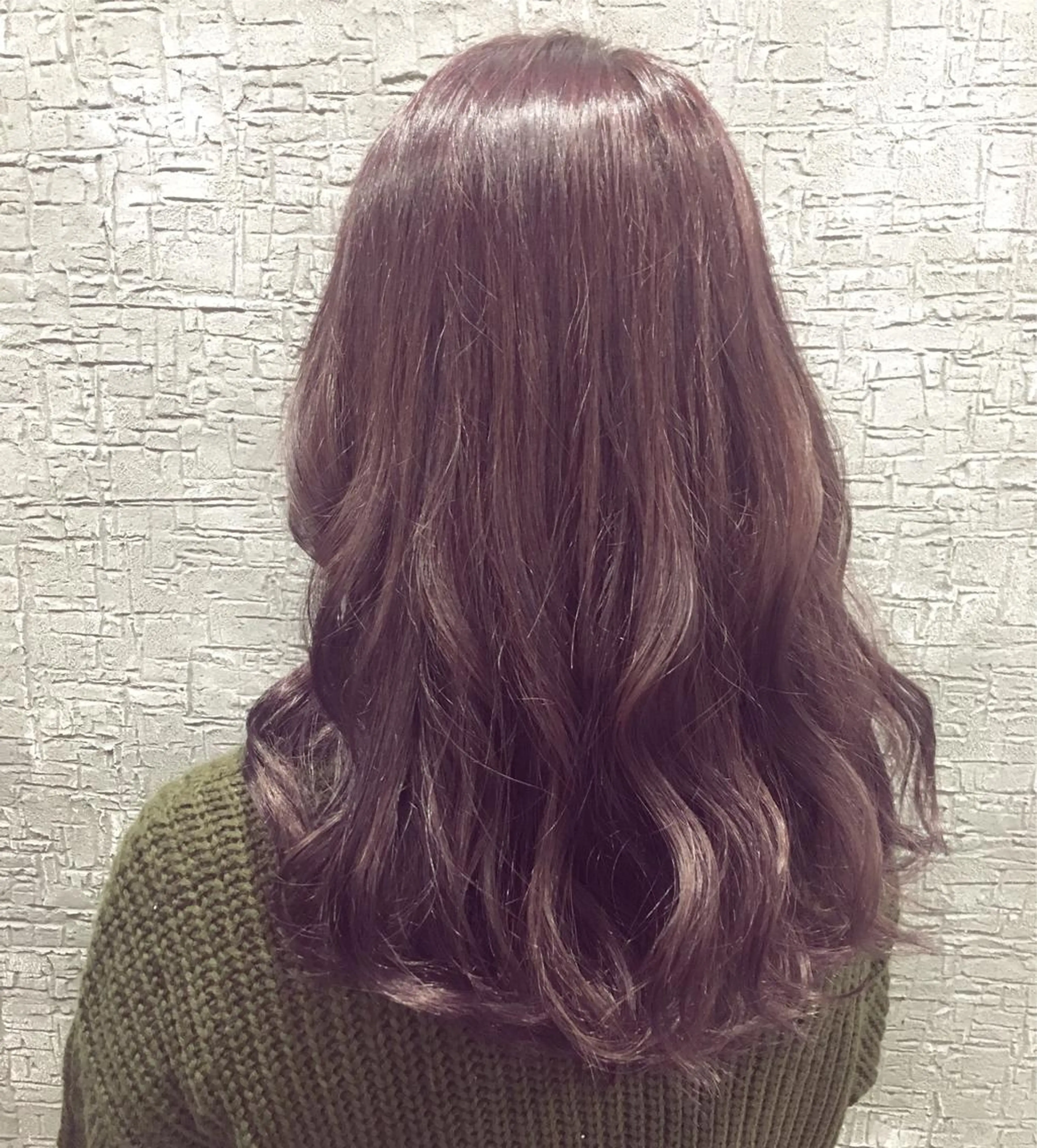 セミロング カラー アッシュ ブリーチ ピンクカラー ピンクアッシュ ヘアカラー トリートメント REM   上大岡所属・サトウ .のヘアスタイル
