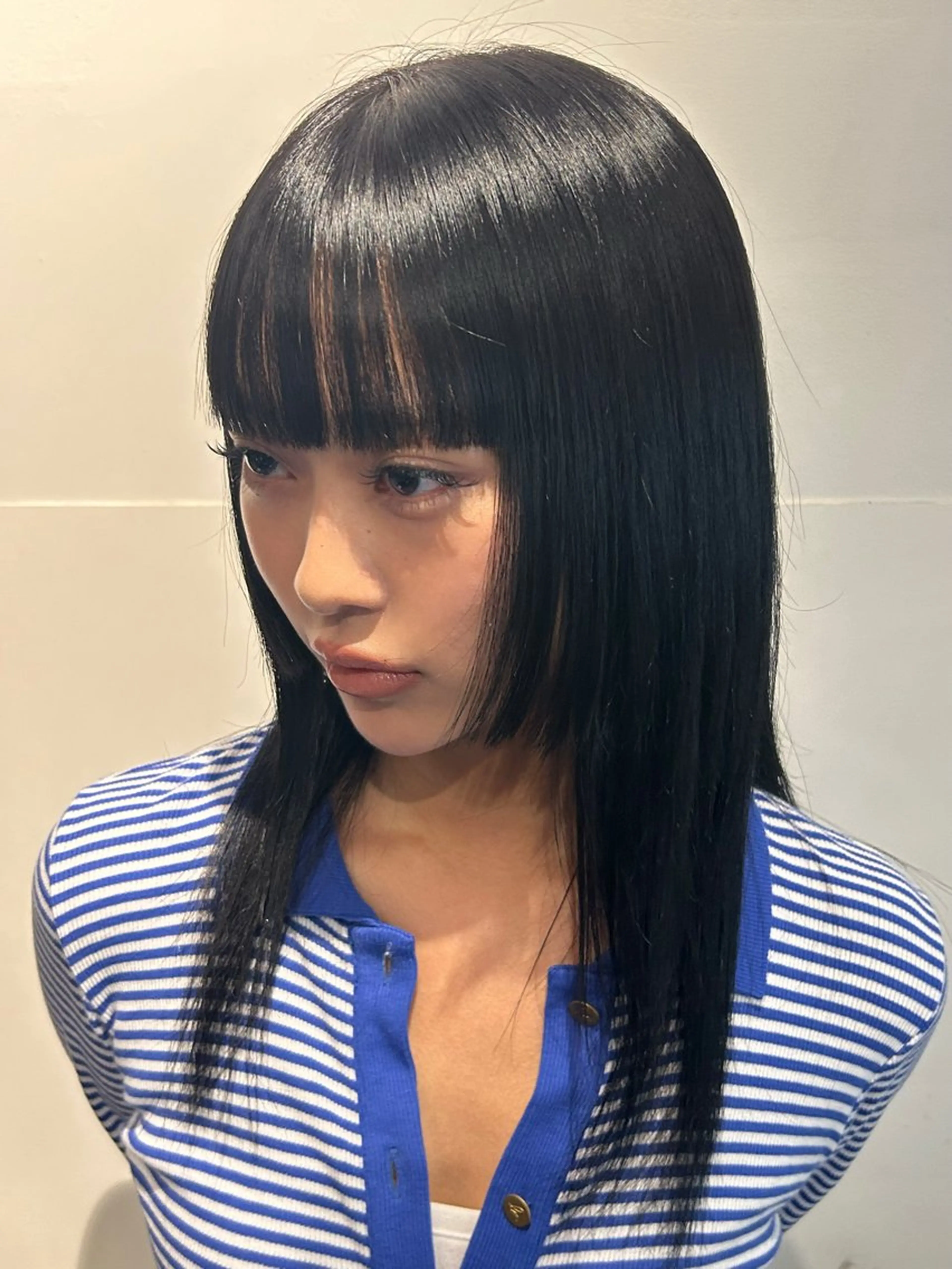 ロング カラー 黒髪 ヘアカラー mira🍀 艶カラー/ネイリストのヘアスタイル