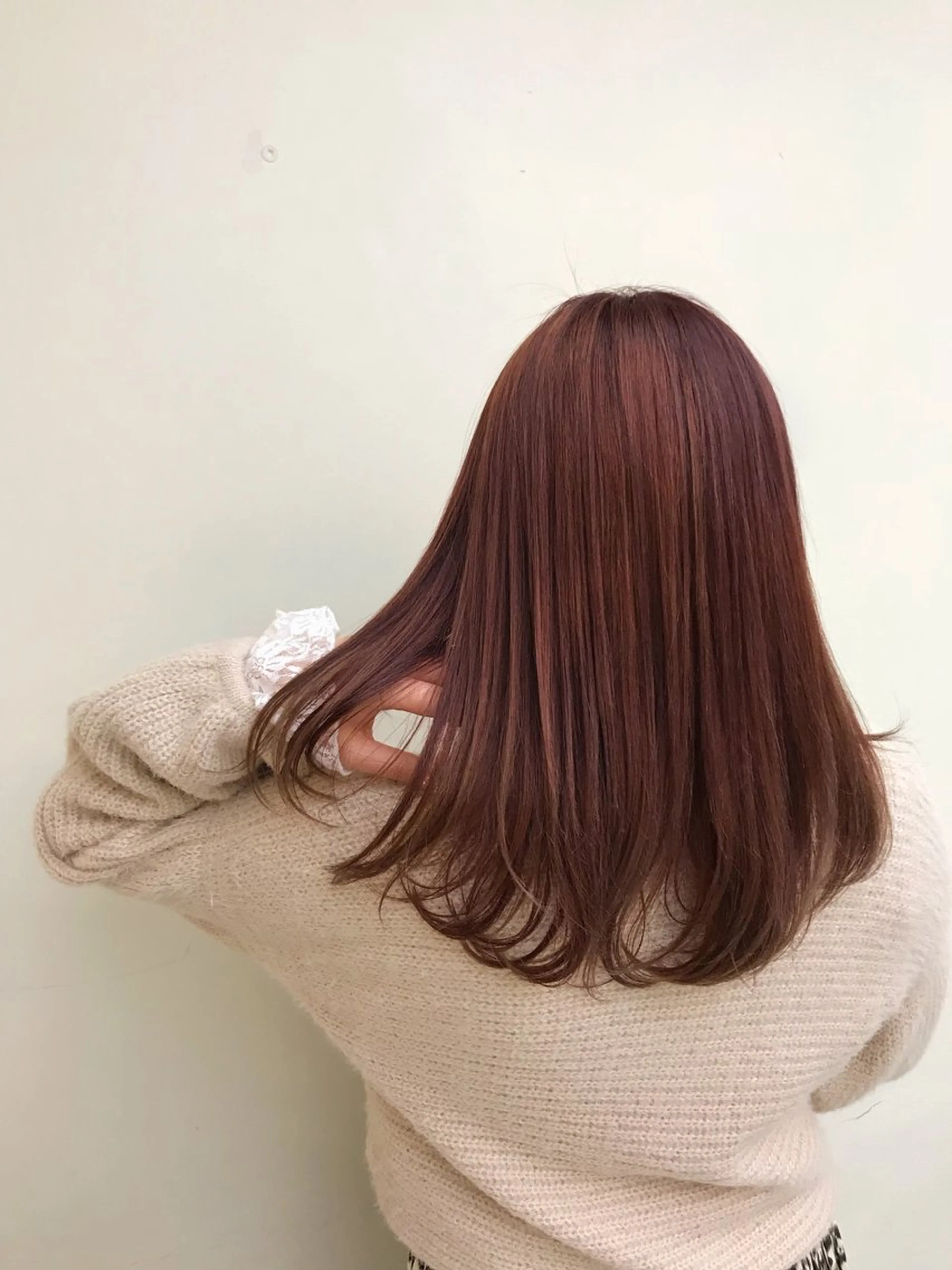 カラー ブリーチ ケアブリーチ ダブルカラー イヤリングカラー ハイライトカラー ulu名古屋栄所属・落合しほ/韓国ヘア/ 髪質改善/縮毛矯正のヘアスタイル