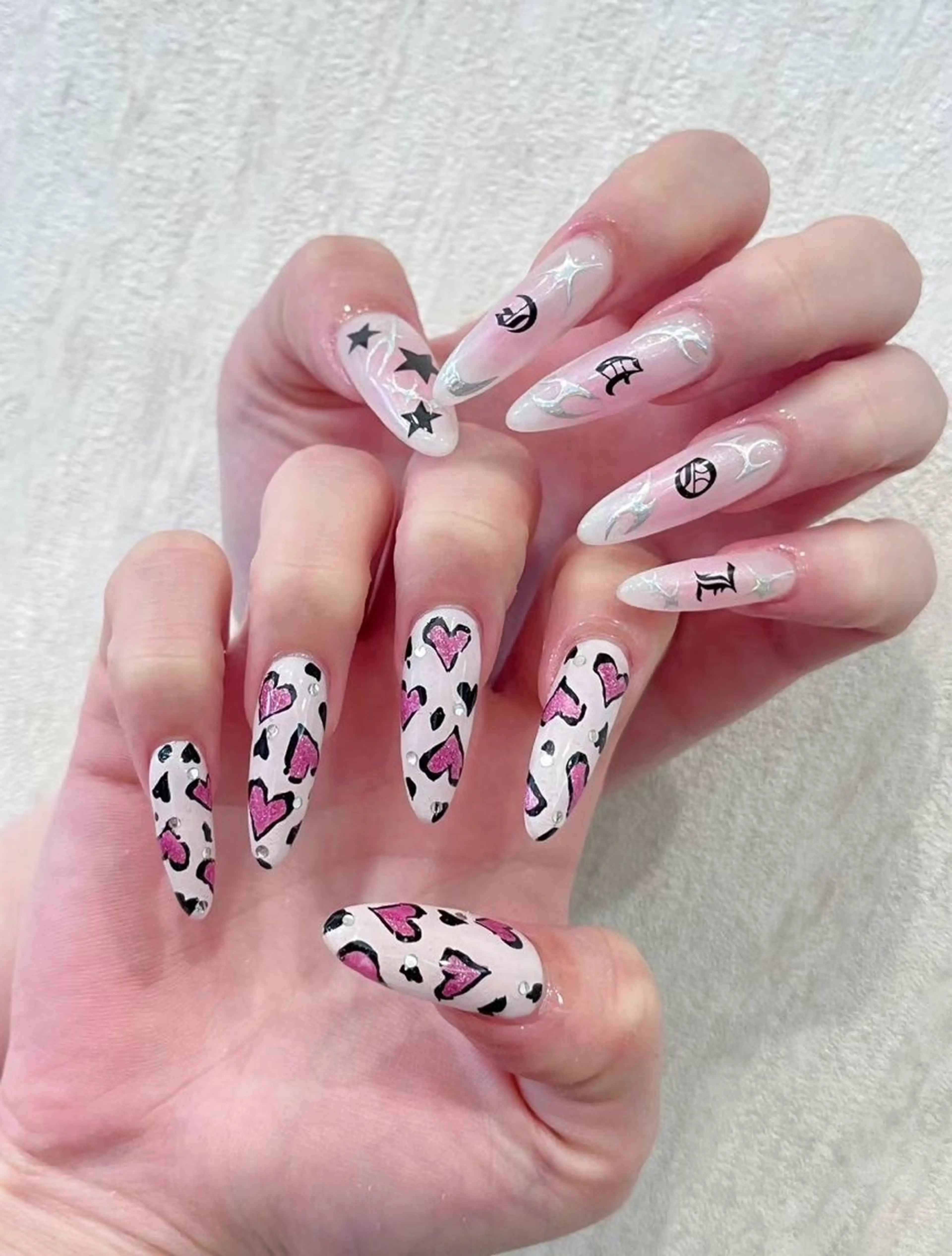 ネイル アニマル柄 アートネイル フラワーネイル フットネイル ジェルネイル Babarla nailのネイルデザイン