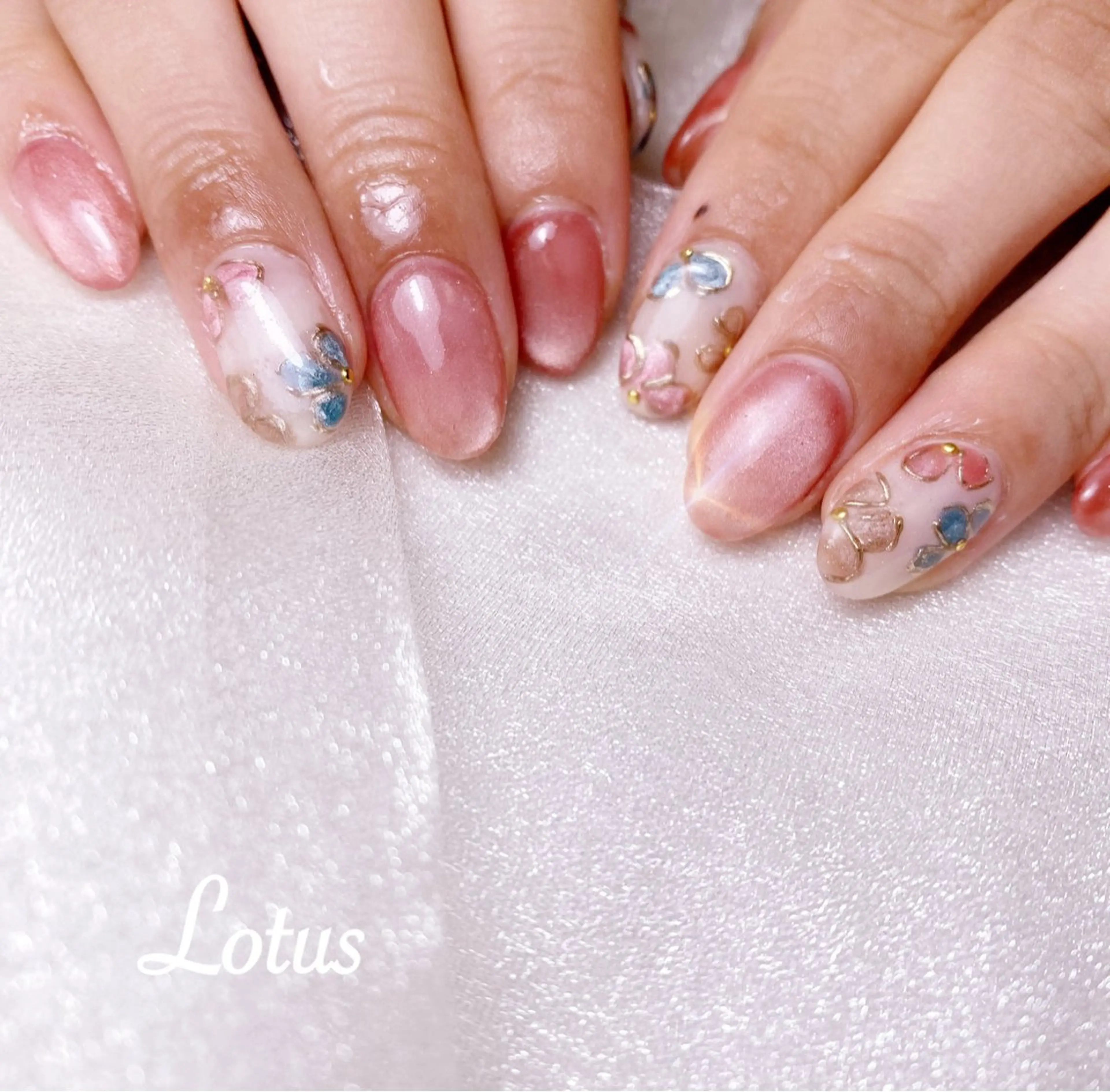 ネイル ハンドネイル Lotus 🌸のネイルデザイン