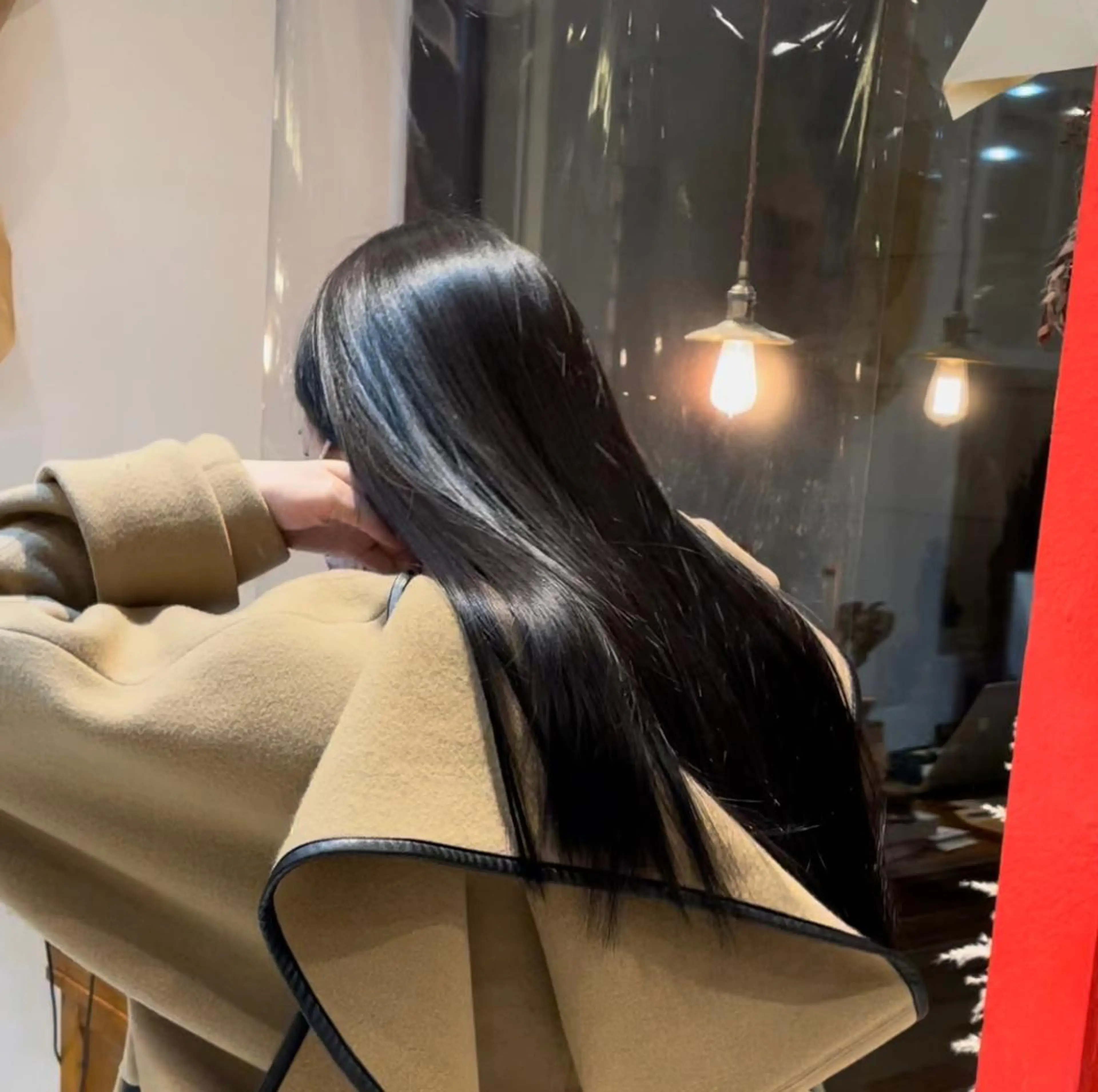 ロング Lila六甲道 くにかねのマツエク・マツパデザイン