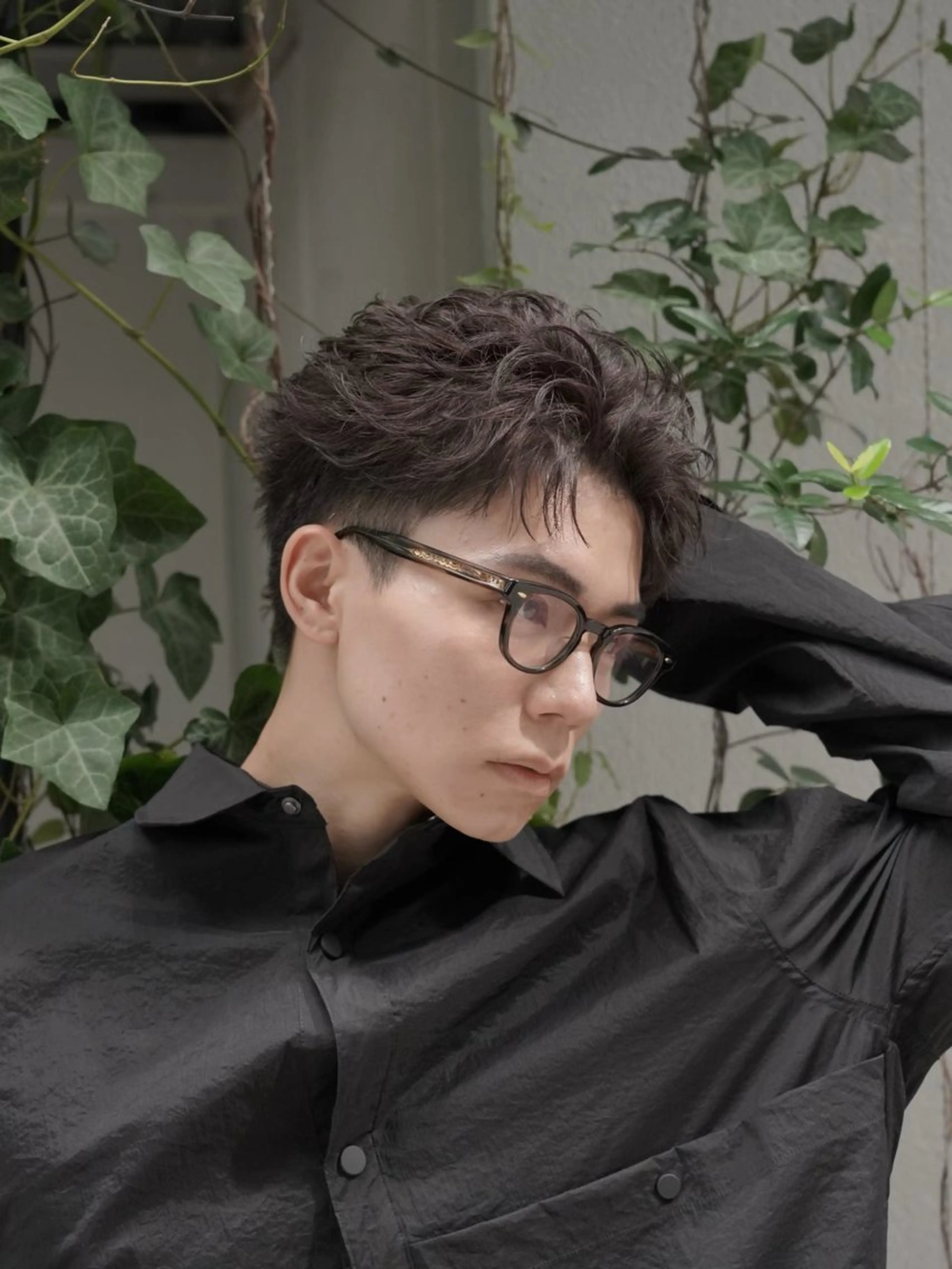 ショート パーマ ヘアアレンジ メンズ フェザーパーマ メンズパーマ カット パーマ トリートメント fifth大分所属・fifth 安藤海哉のヘアスタイル