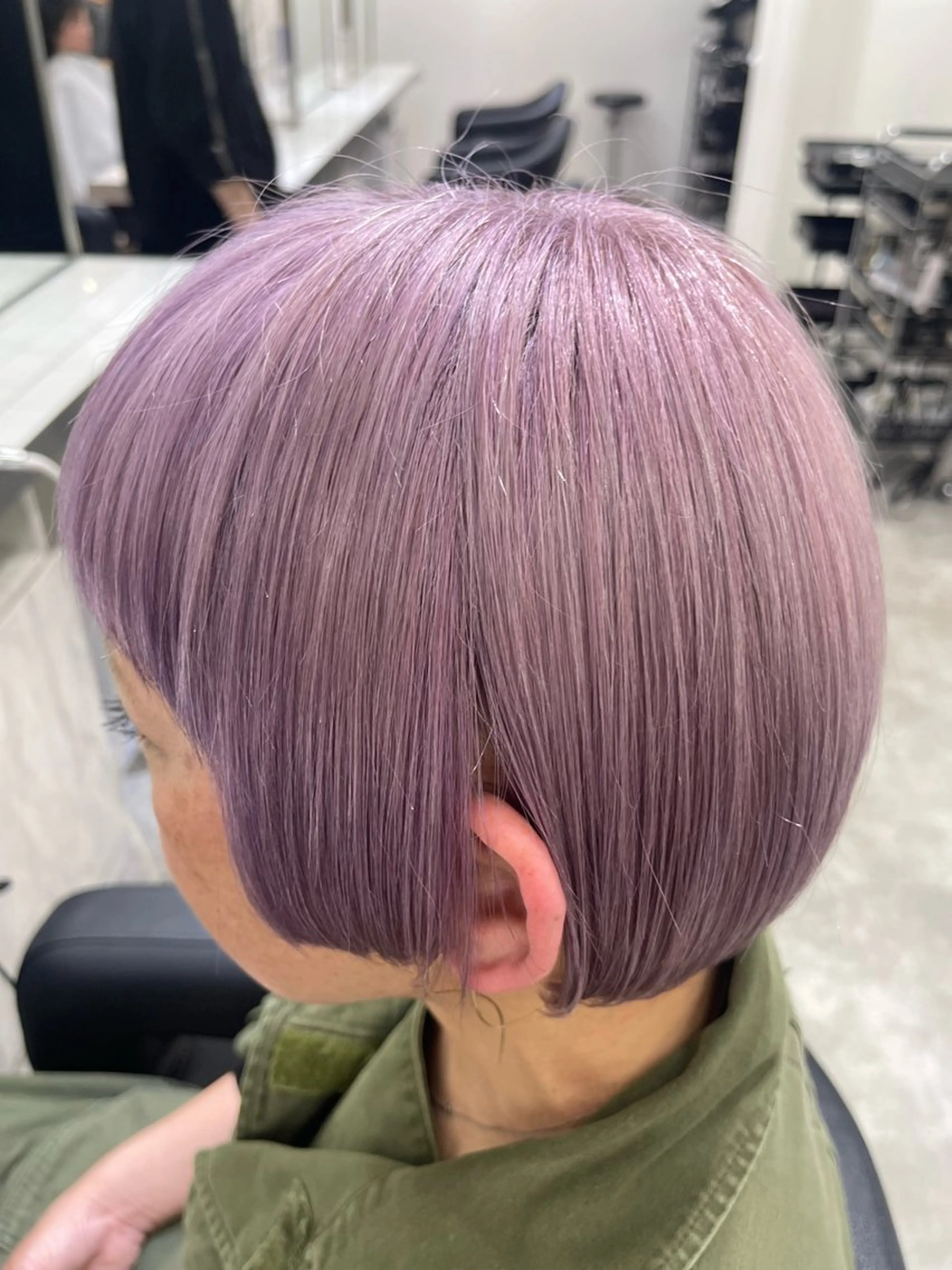 カラー TENSHO 原宿　ハイトーンのヘアスタイル