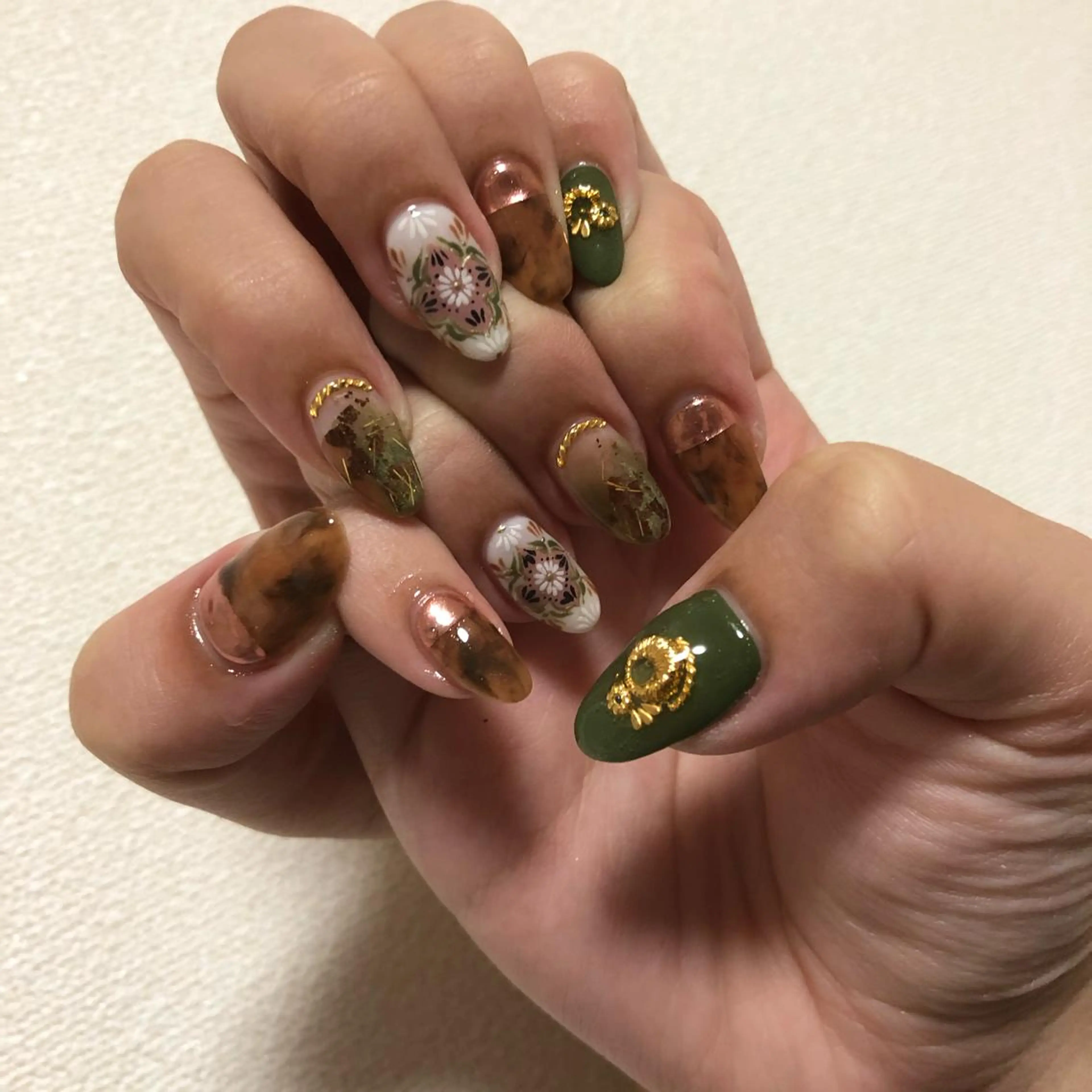 ネイル Risa　/ EARTH小山のネイルデザイン