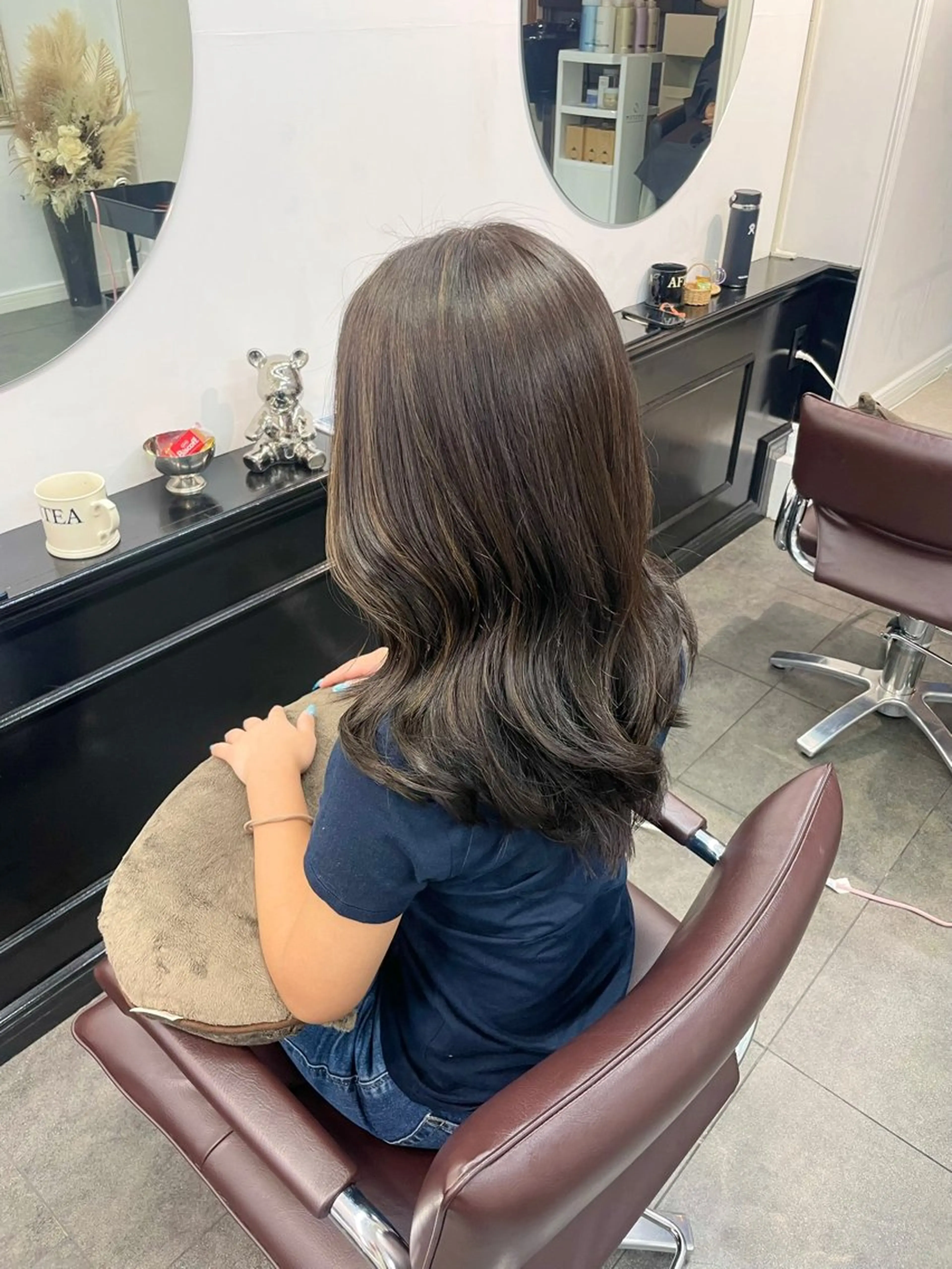 ミディアム カラー ヘアカラー 野町好花 レイヤー/パーマのヘアスタイル
