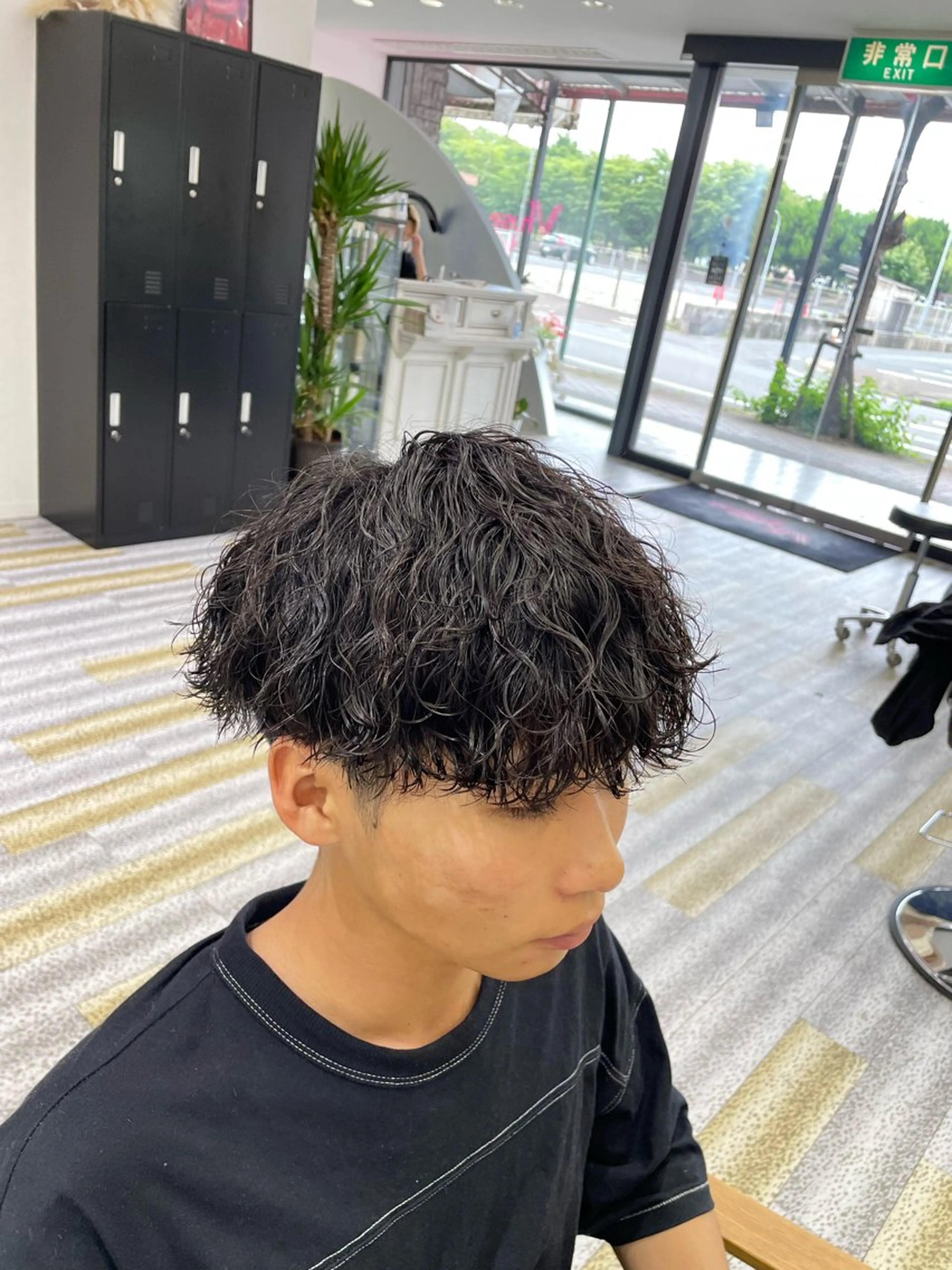 ショート パーマ メンズ マッシュ メンズパーマ 刈り上げ 波巻きパーマ カット パーマ 【メンズ特化】岩瀬 武【メンズパーマ】のヘアスタイル